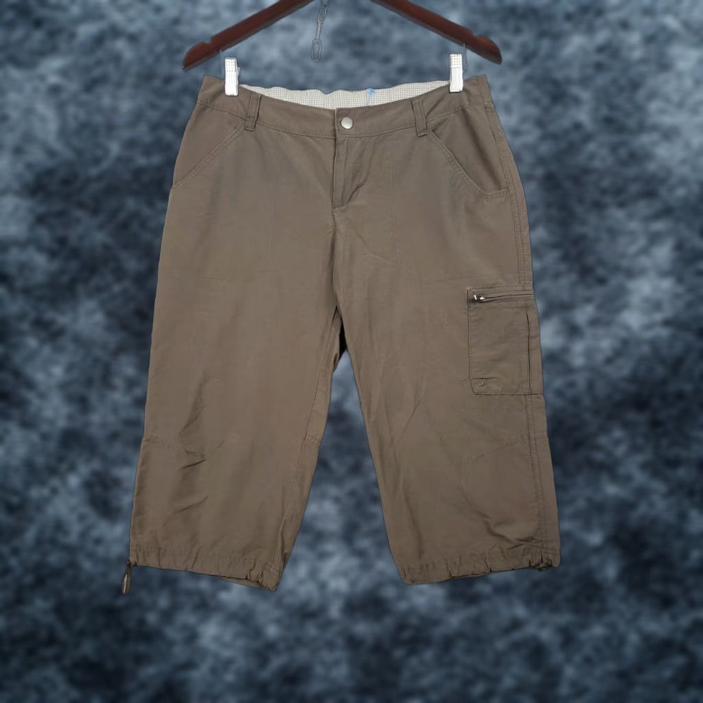 Vintage Columbia Pants Women 8 Brown Cropped Straight Leg Cargo Pockets Outdoor Casual Machine Washable Nylon Blend Signature? Size 30" / US 8 / IT 44 - 1 Thumbnail