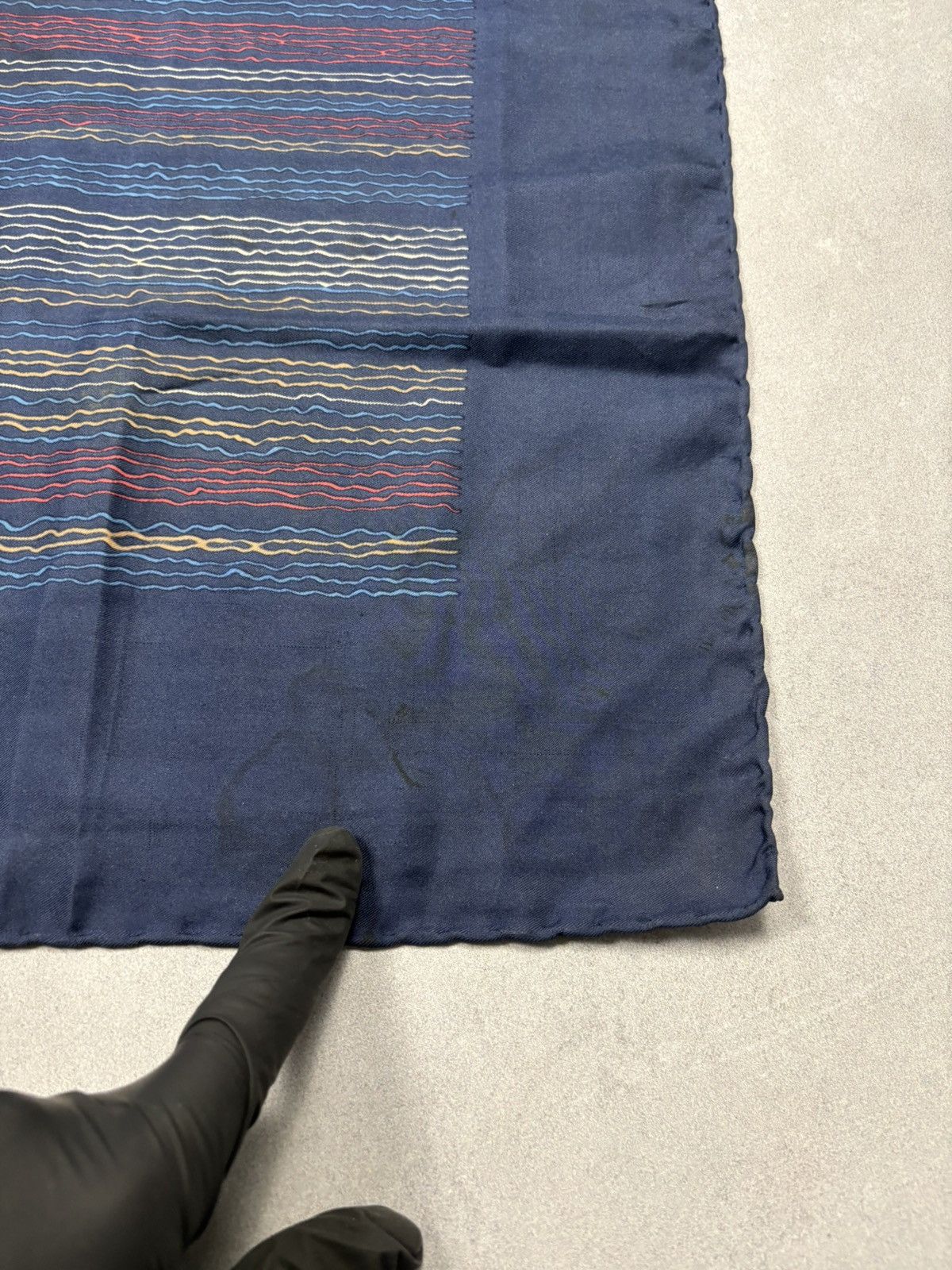 Christian Dior Monsieur Vintage Christian Dior Silk Scarf Floral Navy 76x76 Square Size ONE SIZE - 13 Thumbnail