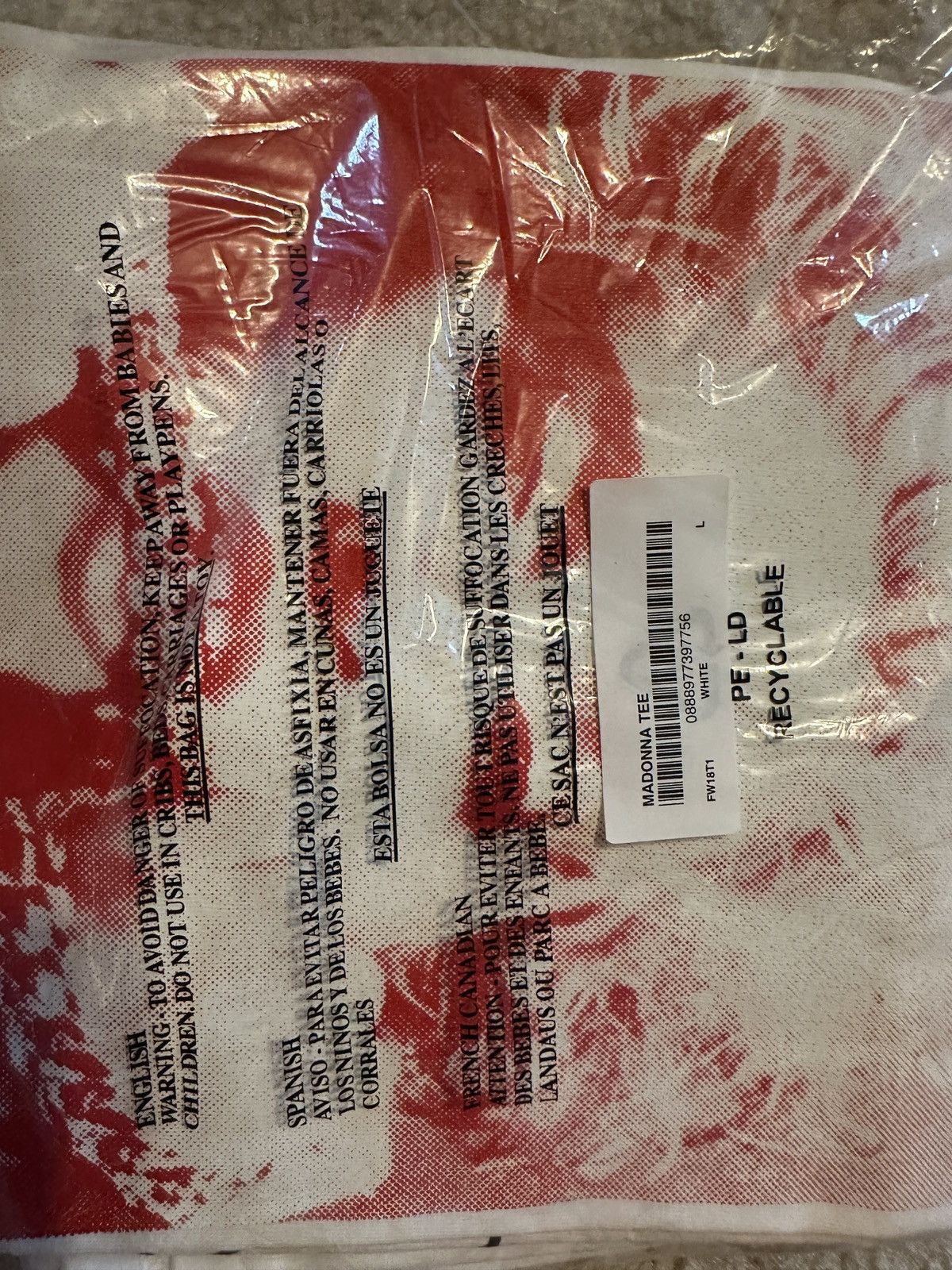Supreme Supreme Madonna Tee FW18 Size US L / EU 52-54 / 3 - 1 Thumbnail