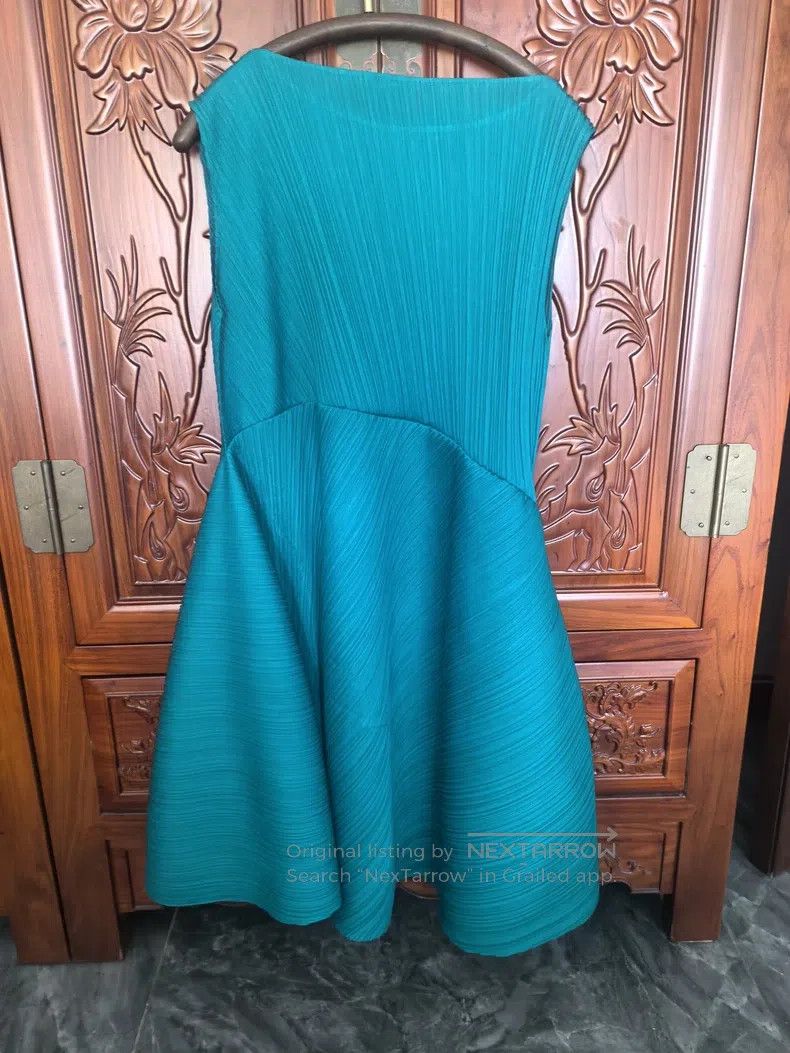 Issey Miyake Issey Miyake Green Dress Size L / US 10 / IT 46 - 2 Thumbnail