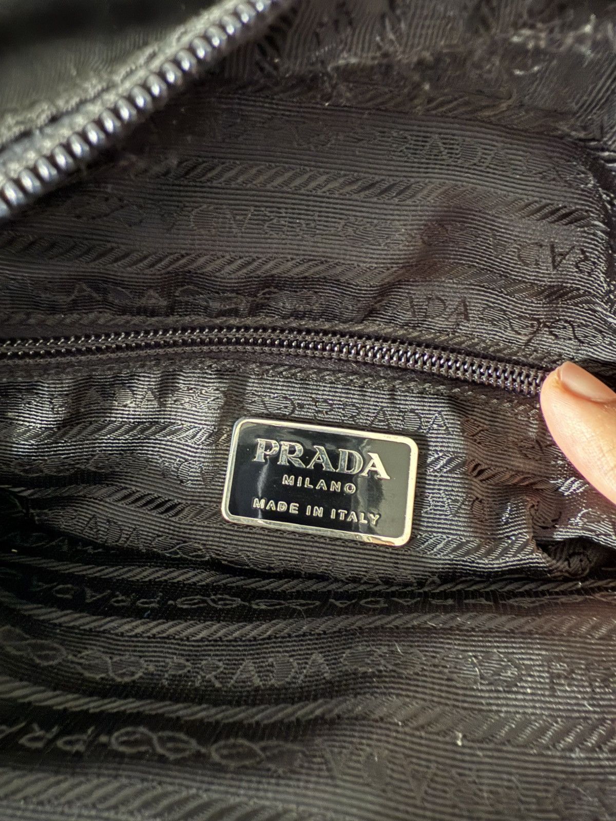 Prada Vintage Prada Black Medium Crossbody Sling Bag Size ONE SIZE - 13 Thumbnail
