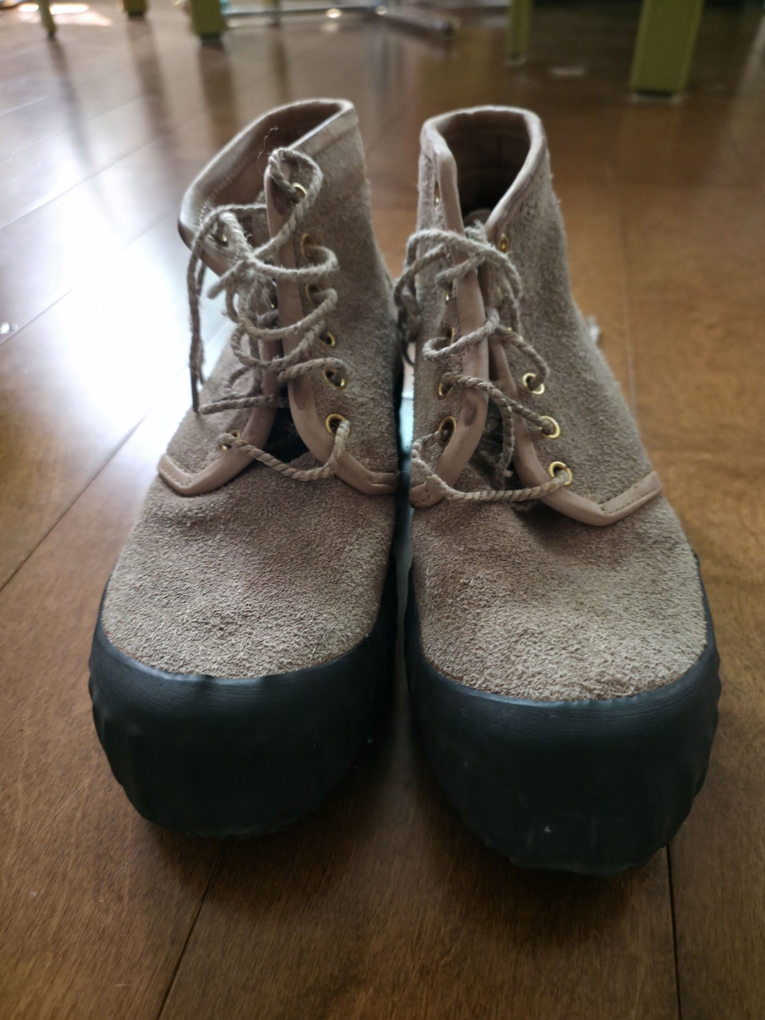 Visvim visvin chukka boot iono the model name size 7us men Size US 7 / EU 40 - 2 Thumbnail