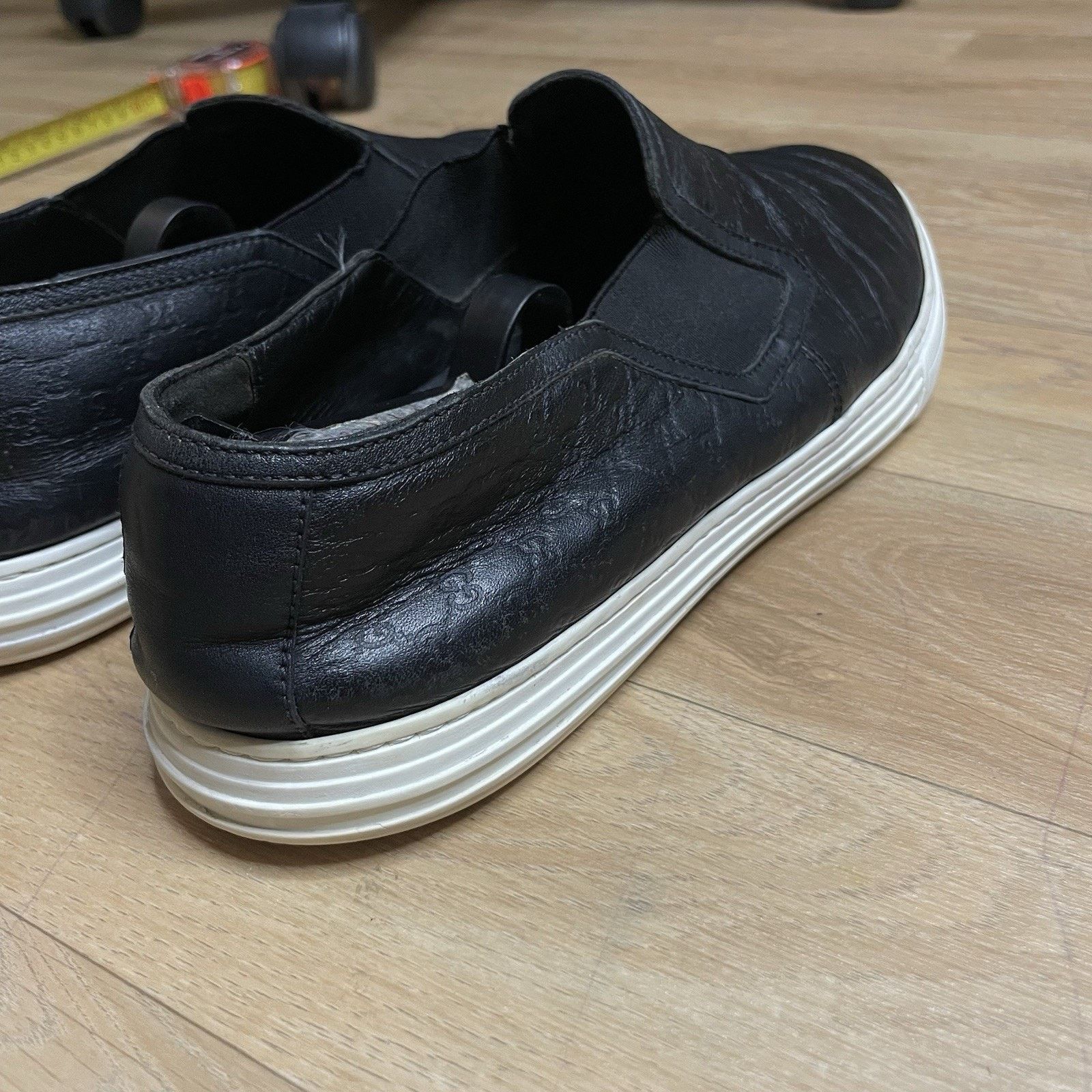 Gucci Gucci Sneakers Low-Top Monogram embossed shoes leather mens Size US 10.5 / EU 43-44 - 8 Thumbnail
