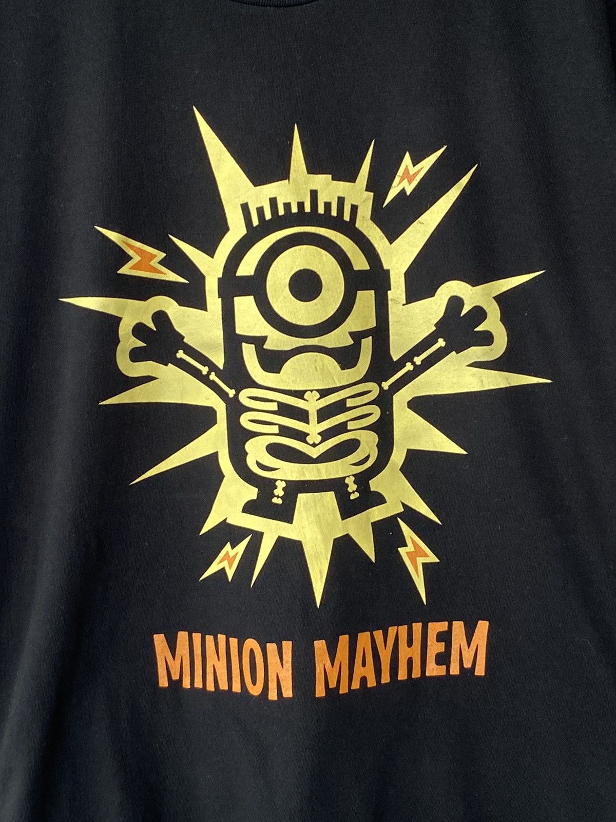 Anime × Universal Studios Vintage Minion Mayhem Bone Minion Despicable Me Tees Size US L / EU 52-54 / 3 - 4 Thumbnail