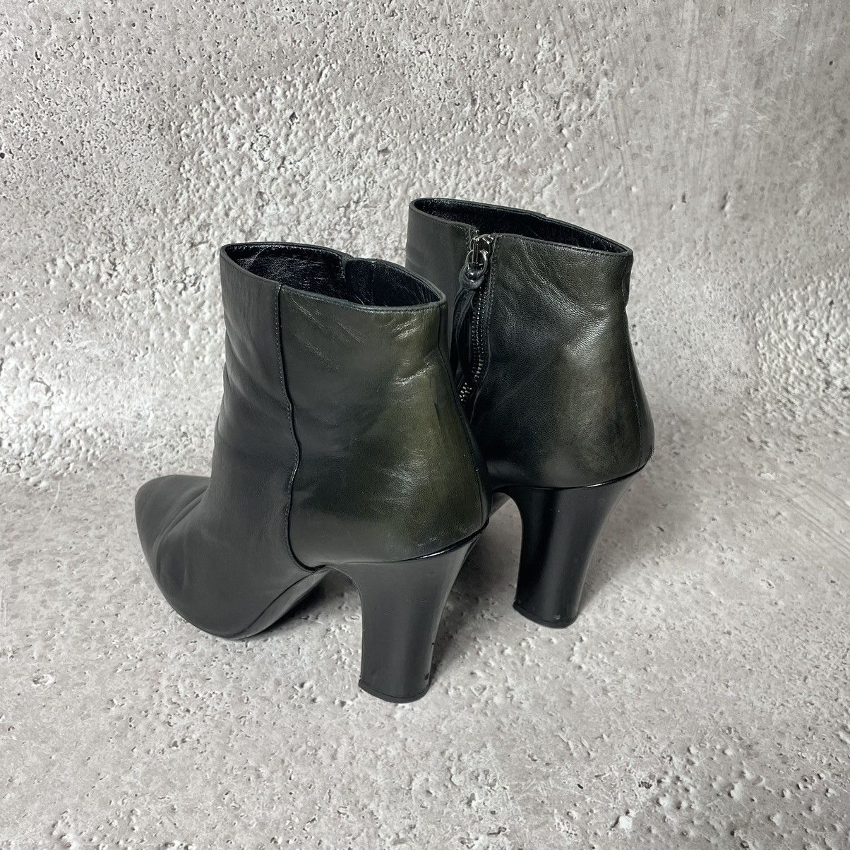 Prada × Vintage Mi Miu Black Leather Ankle Boots sz 39 Size US 9.5 / IT 39.5 - 3 Thumbnail