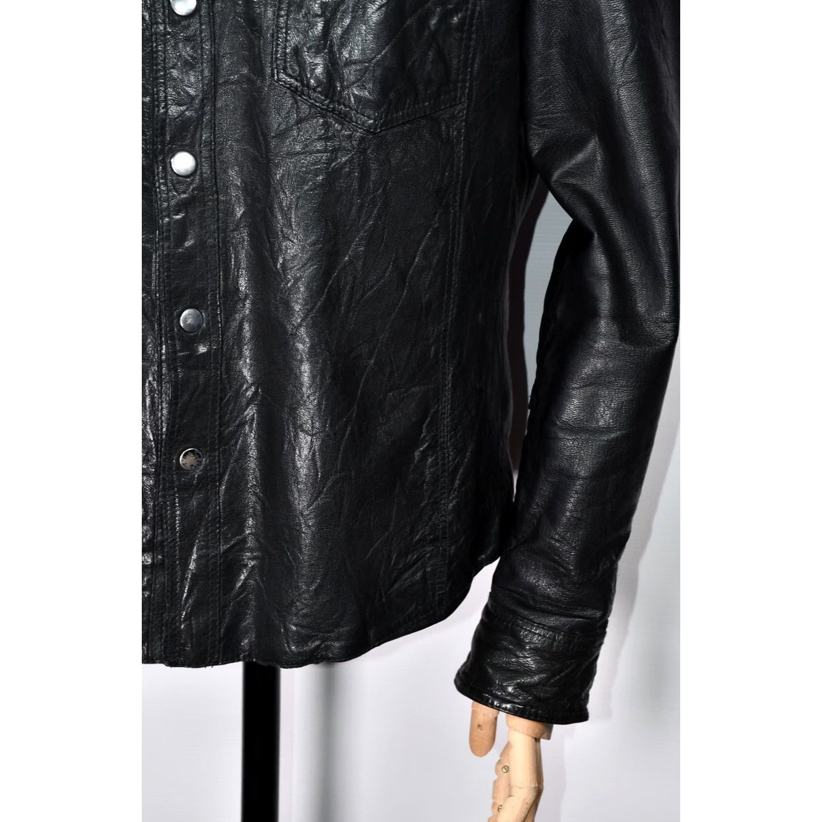 Allsaints All Saints Demon Shirt Jacket Men L Leather Black 58cm Chest 68cm Length Vintage? No Size US L / EU 52-54 / 3 - 5 Thumbnail