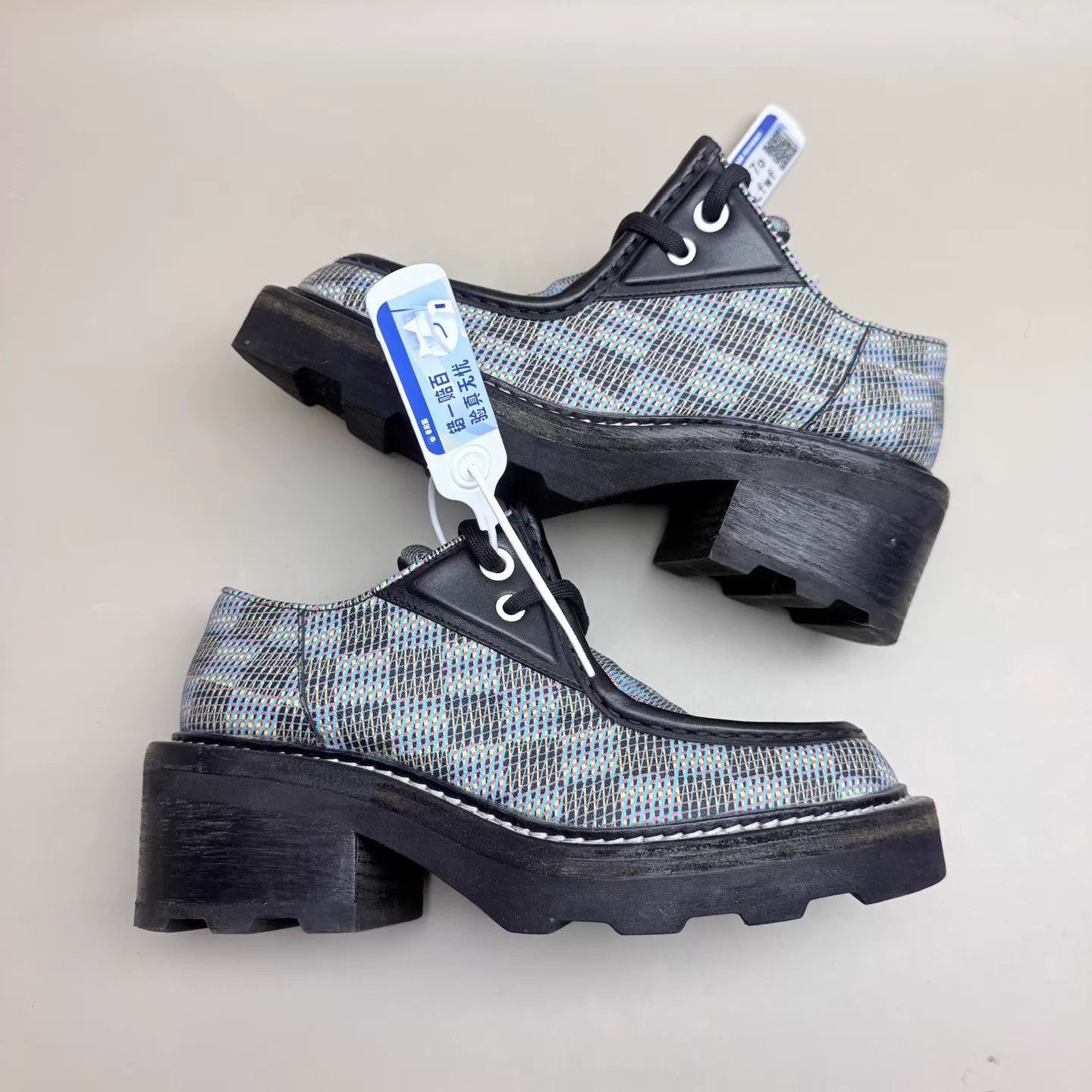 Louis Vuitton LV Laser Monogram Loafer 99 New 36.5 Size US 6 / IT 36 - 4 Thumbnail