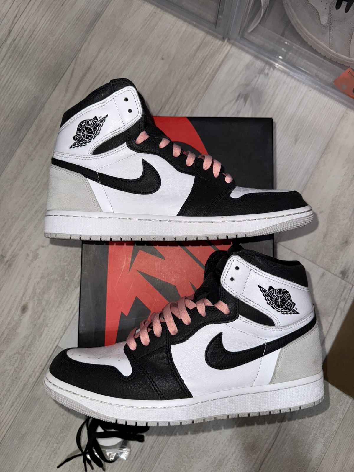 Jordan Brand × Nike Air Jordan 1 Retro High OG Stage Haze Size US 10 / EU 43 - 2 Thumbnail