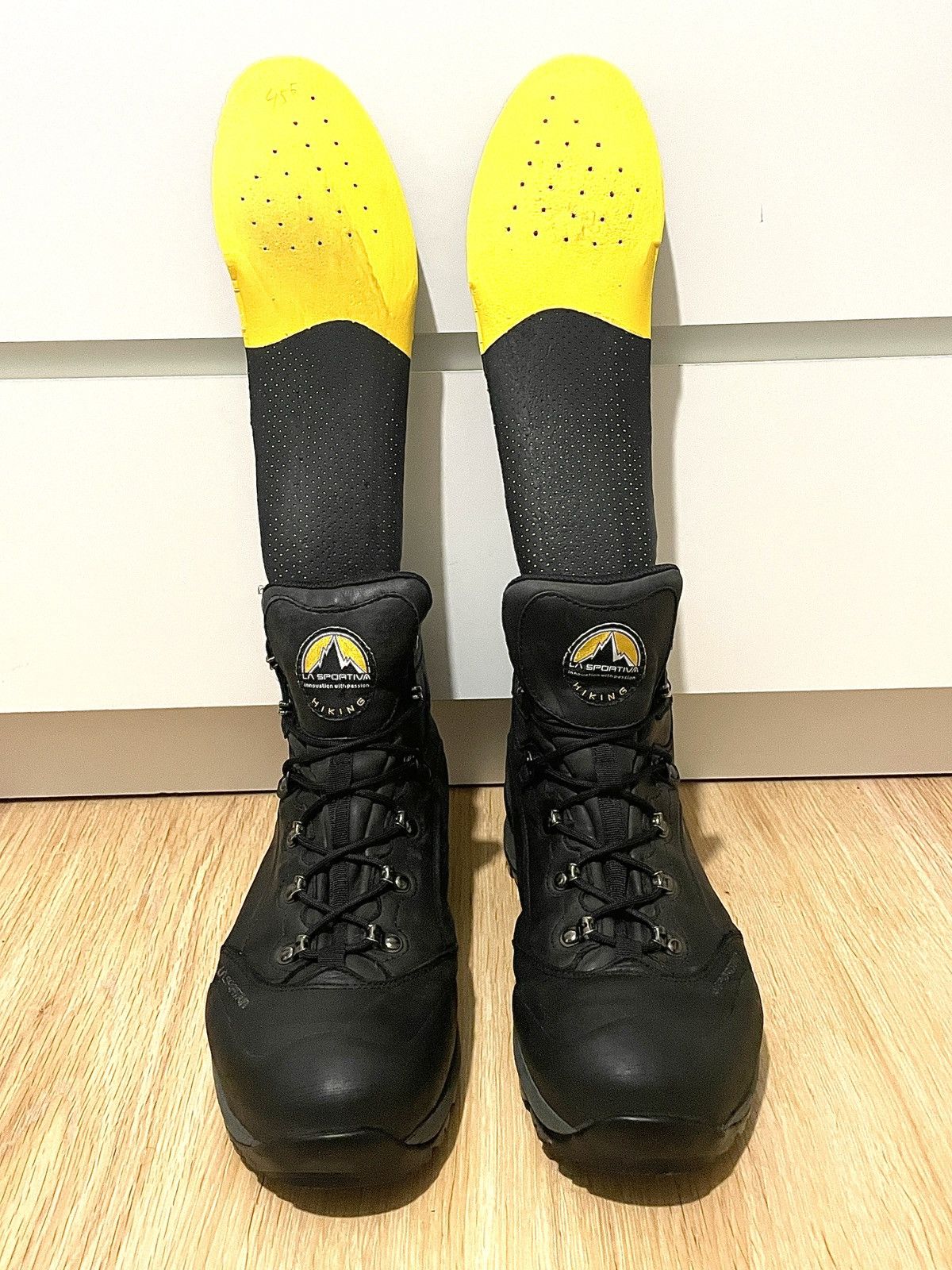 La Sportiva La Sportiva Trek GTX Hiking Boots EU46 Gore-Tex Vibram 90s Size US 12.5 / EU 45-46 - 19 Thumbnail