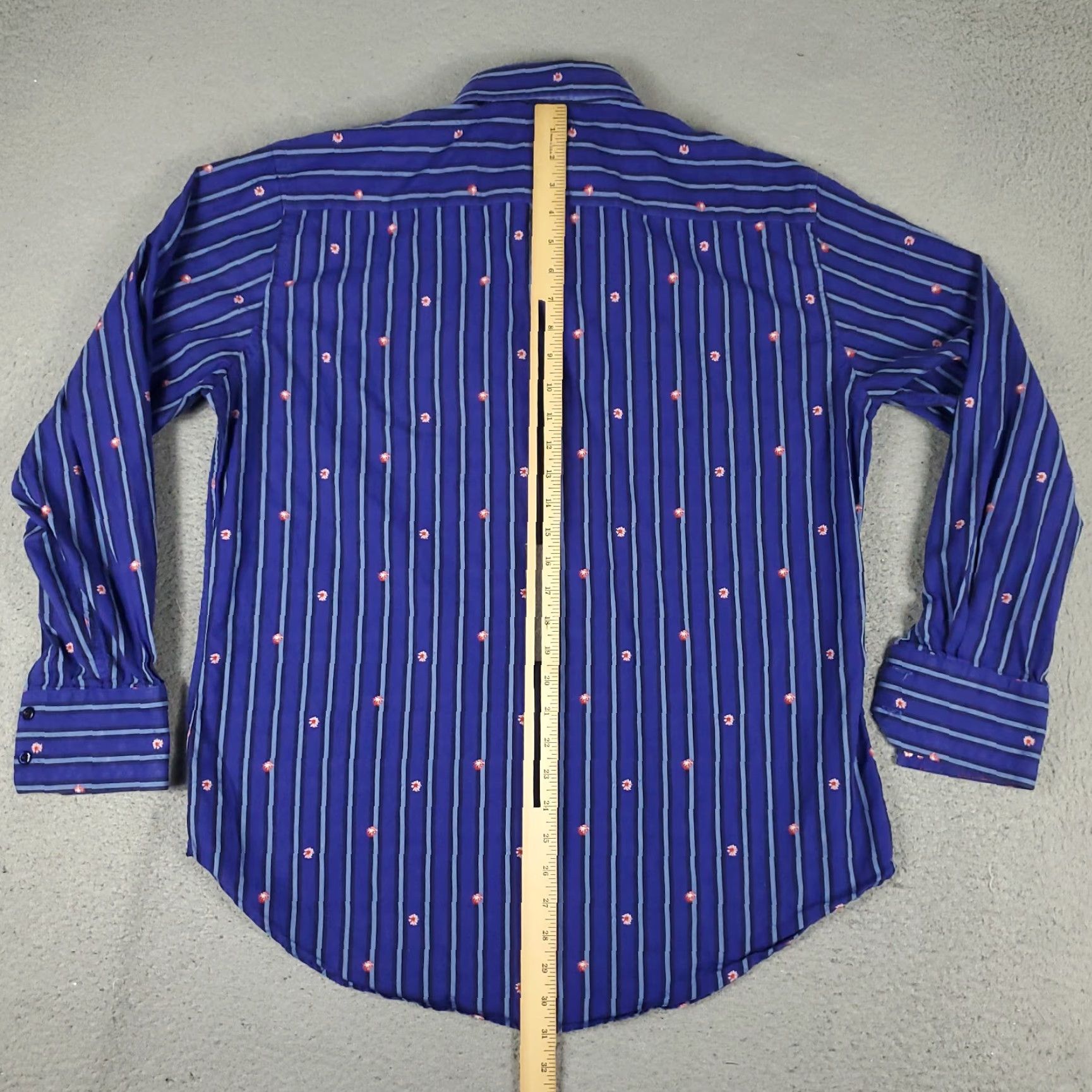 Robert Graham VINTAGE Robert Graham Shirt Mens Large Blue Striped Button-Up Long Sleeve Casual Button-Up 90s Modern Preppy Mens Size US L / EU 52-54 / 3 - 6 Thumbnail