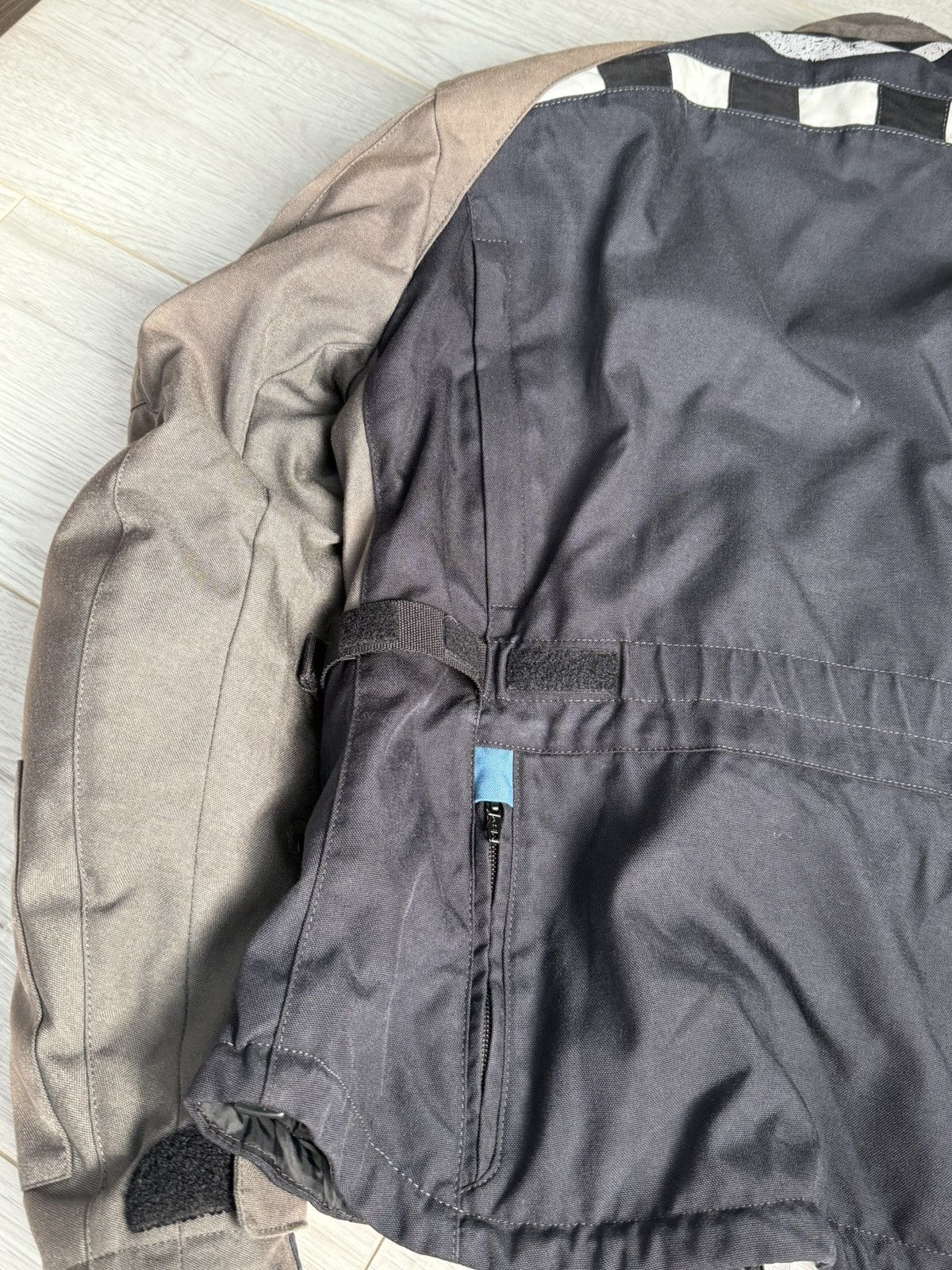 BMW BMW Motorrad GS Dry Protective Motorcycle Jacket Armor Size US S / EU 44-46 / 1 - 7 Thumbnail