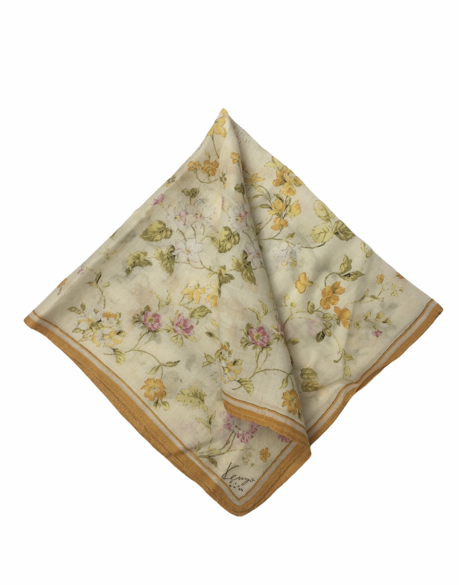 Kenzo Kenzo Handkerchief / Bandana / Neckerchief HKC0141 Size ONE SIZE - 1 Thumbnail