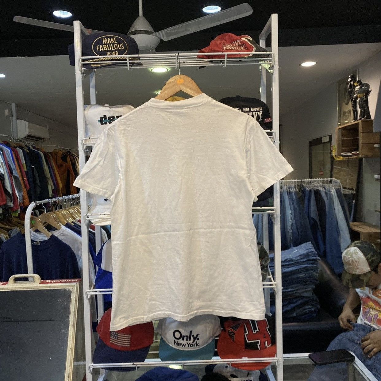 NASA Vintage 90s NASA Kennedy Space Center TShirt Oneita Made USA Size US M / EU 48-50 / 2 - 2 Thumbnail