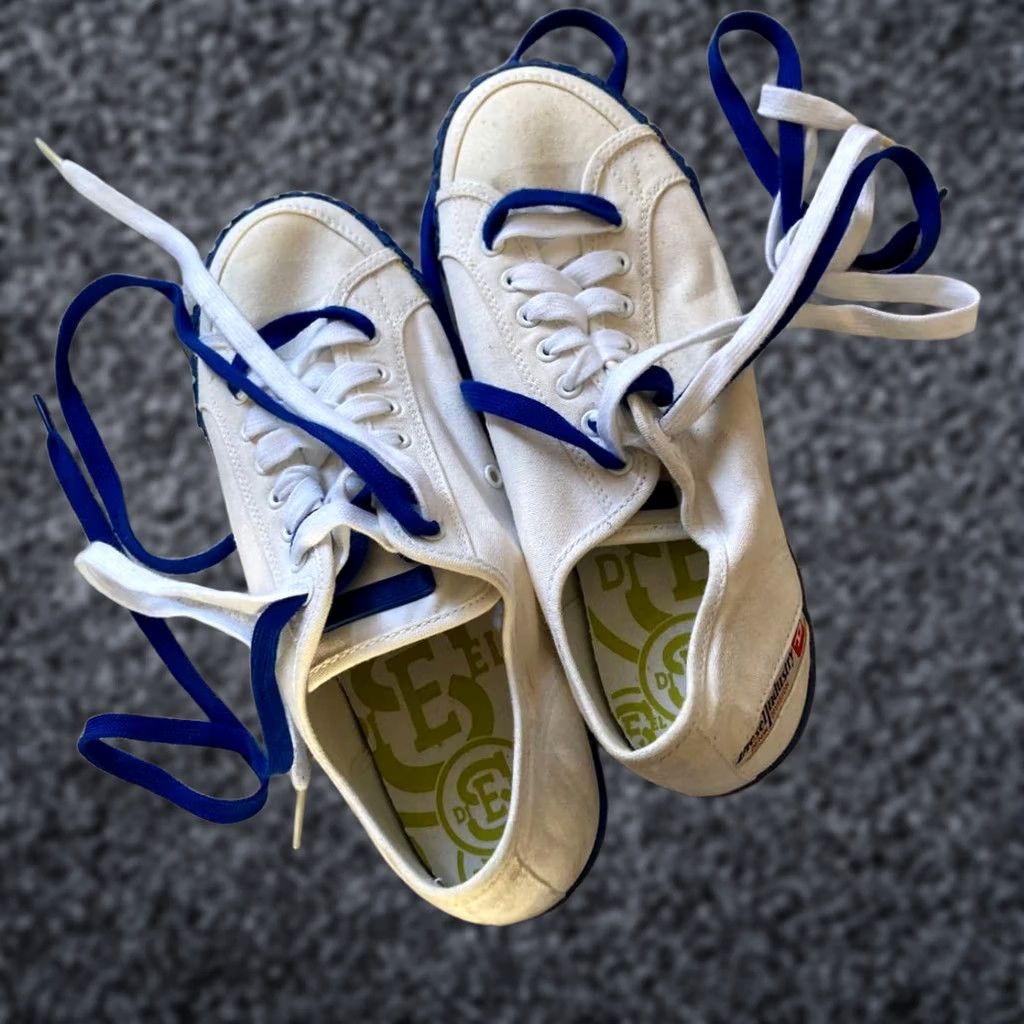 Diesel VINTAGE Diesel Men Sneakers 8.5US Blue White Casual Stylish Italian Size US 9 / EU 42 - 1 Thumbnail