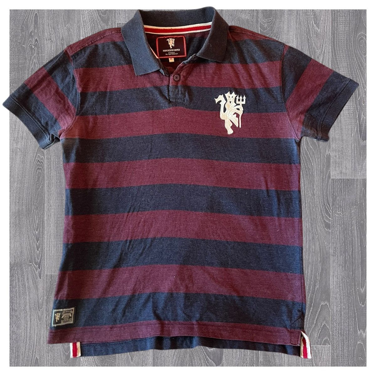 Other MANCHESTER UNITED original polo shirt XL size Size US XL / EU 56 / 4 - 1 Thumbnail