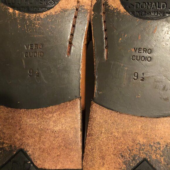 Donald Pliner Donald J pliner mens leather slip on loafers dress shoes 9.5 Size US 9.5 / EU 42-43 - 9 Thumbnail