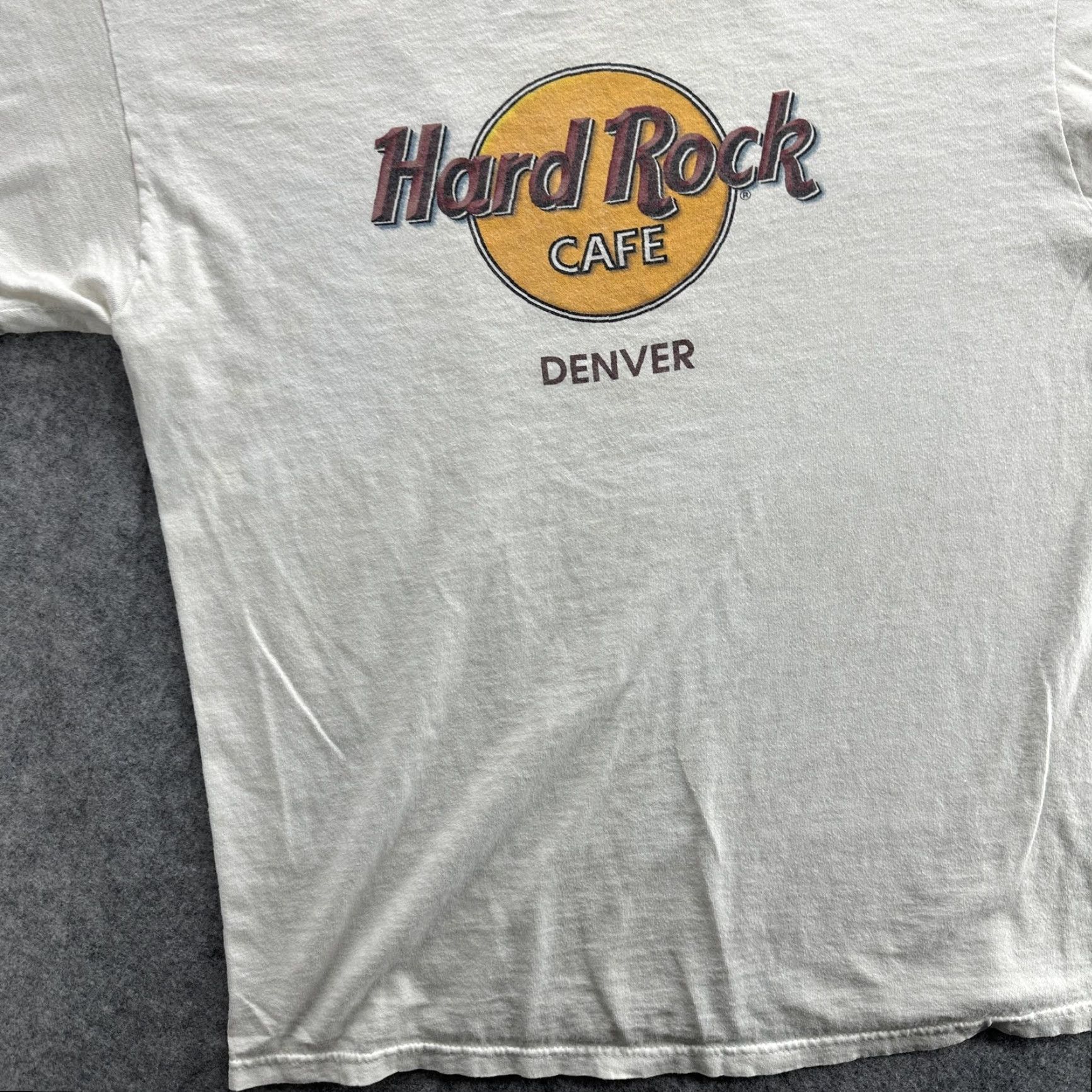 Hard Rock Cafe VINTAGE Hard Rock Cafe Shirt Men's Large White Graphic Tee 90s Denver Souvenir USA Size US L / EU 52-54 / 3 - 4 Thumbnail