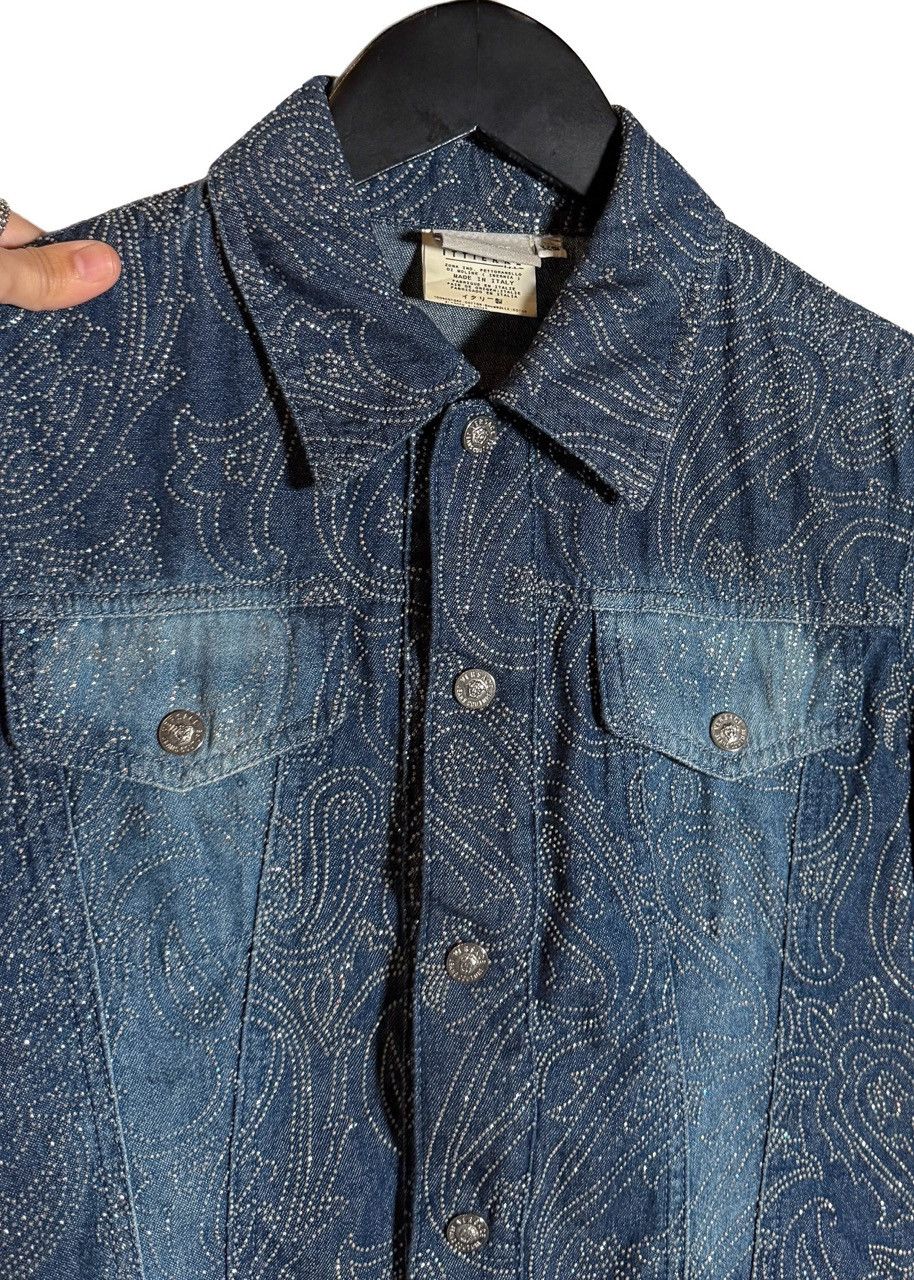 Versace Jeans Couture Versace Jeans Couture Paisley Crystal Denim Jacket Size XS / US 0-2 / IT 36-38 - 3 Thumbnail