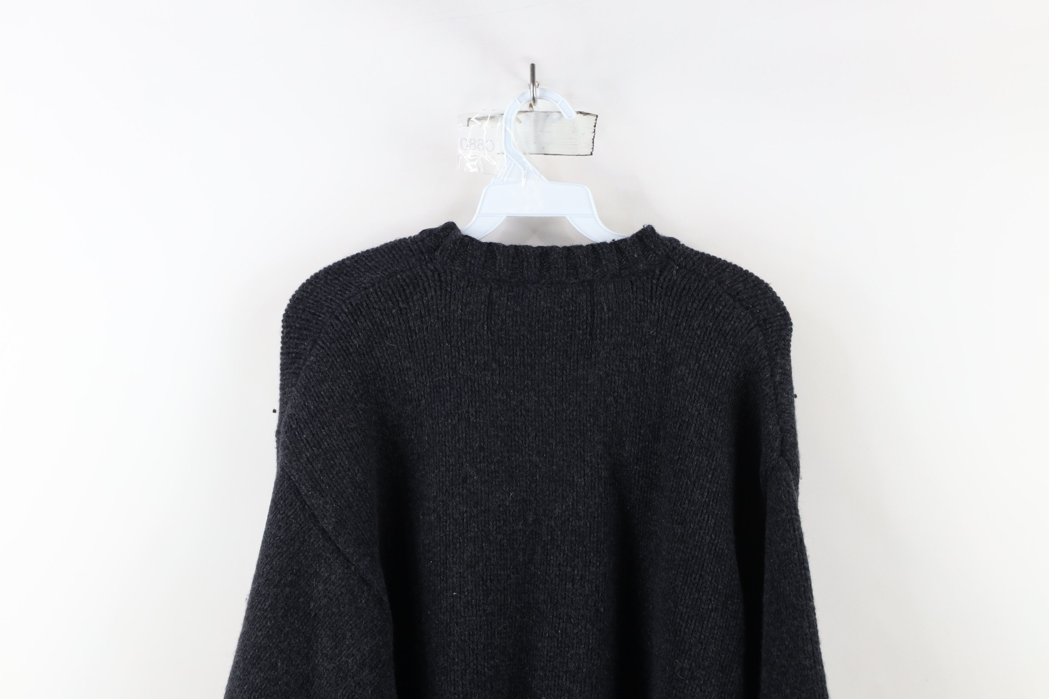 Abercrombie & Fitch × Vintage Vintage 90s Abercrombie & Fitch Lambswool Snowflake Sweater Size US XL / EU 56 / 4 - 9 Thumbnail
