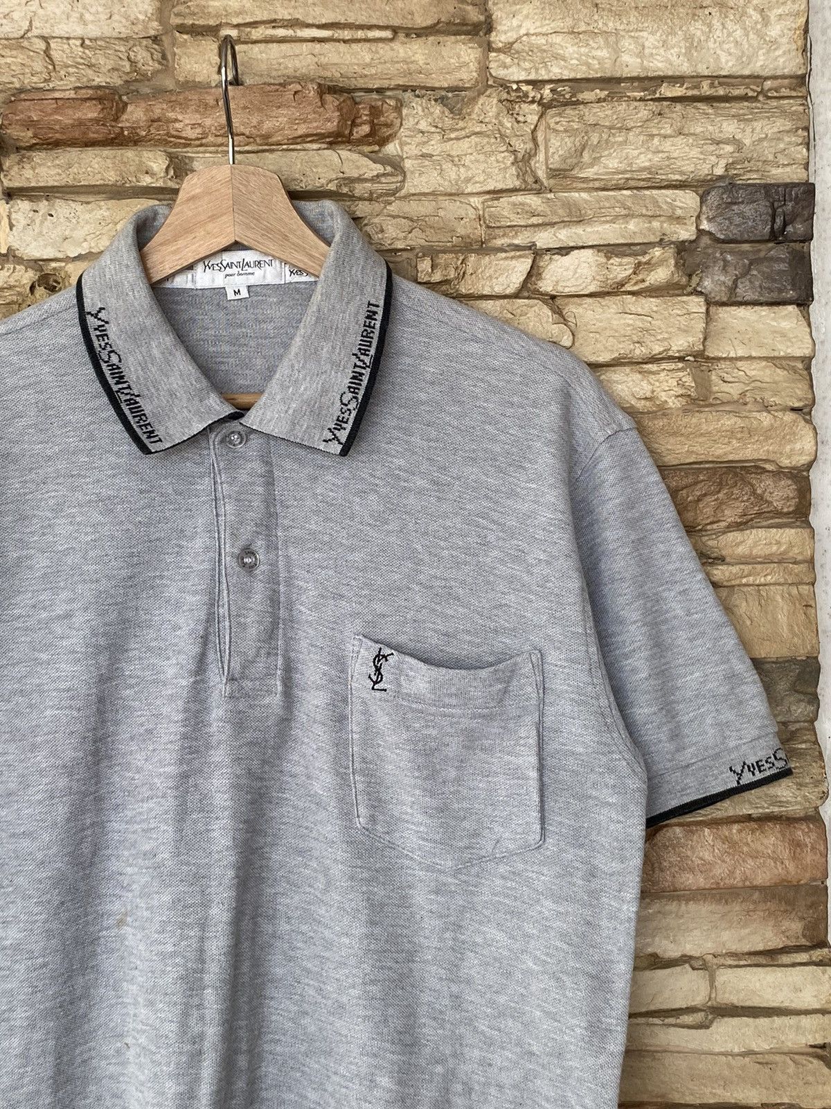 Yves Saint Laurent Yves Saint Laurent Grey Logo Collar Polo Size US S / EU 44-46 / 1 - 1 Thumbnail