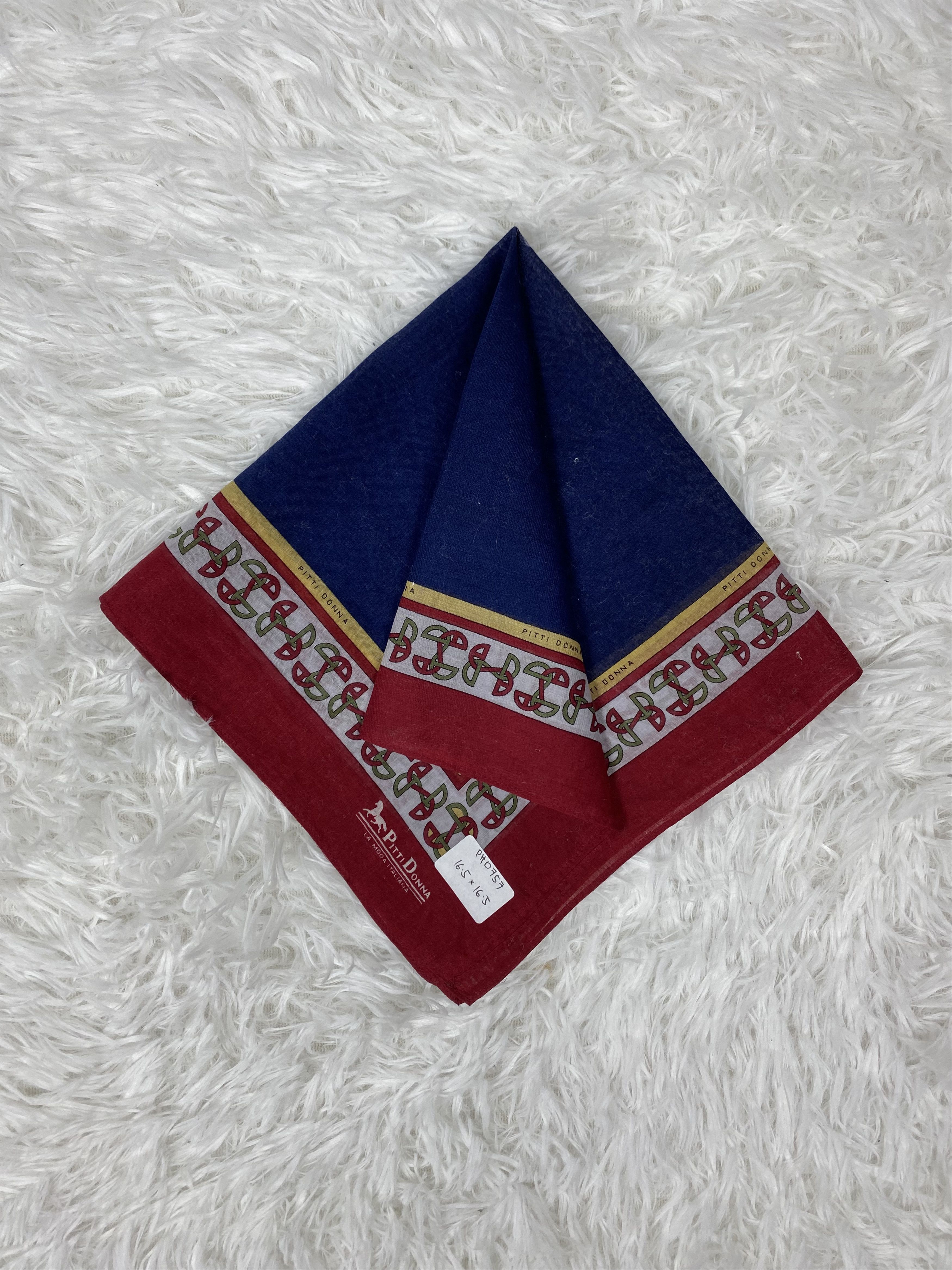 Vintage Vintage Pitti Donna Handkerchief Neckerchief PH0757 Size ONE SIZE - 1 Thumbnail