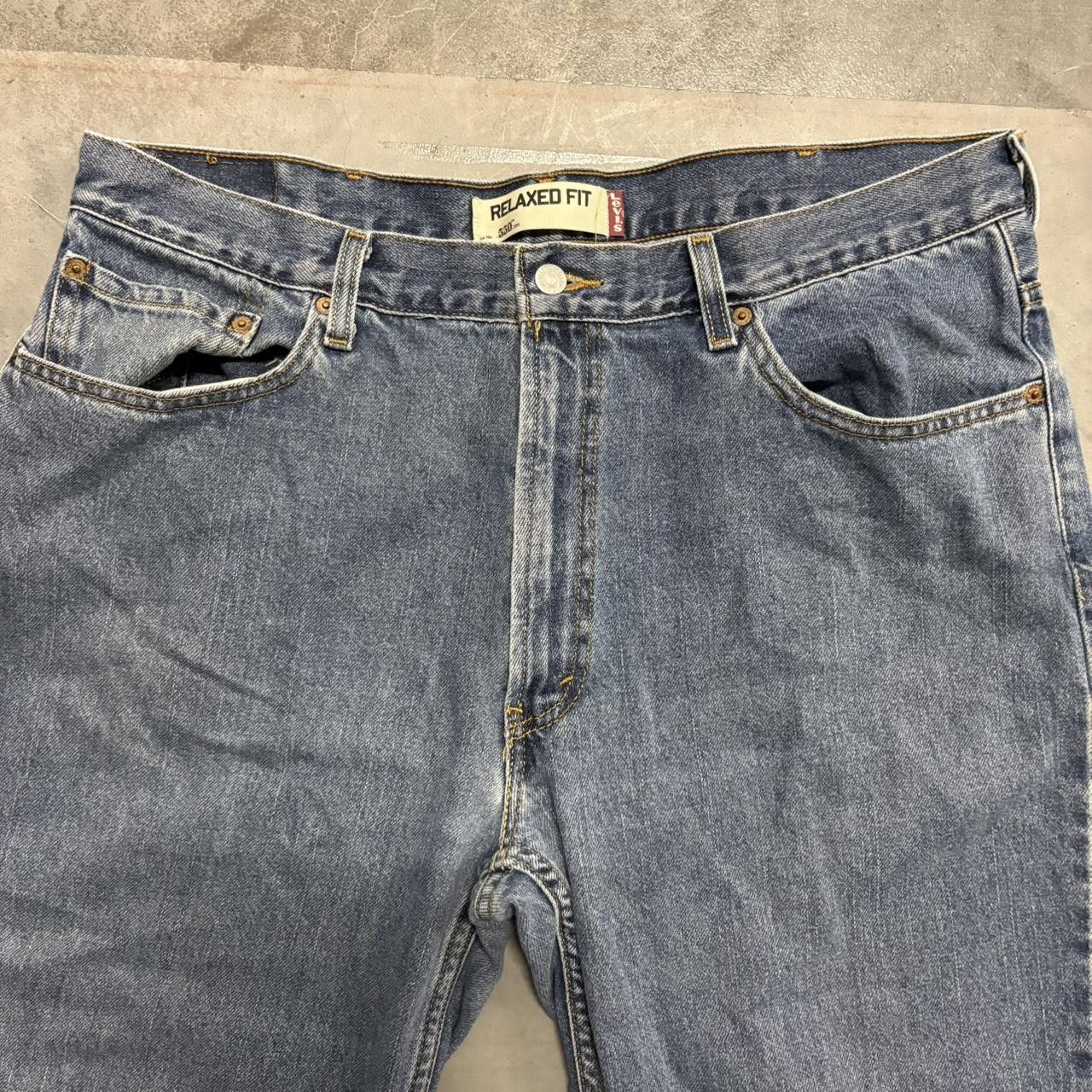 Levi's × Vintage Crazy Vintage Y2K/2000s Baggy Levis Medium Wash Denim Jeans! Size US 38 / EU 54 - 4 Thumbnail