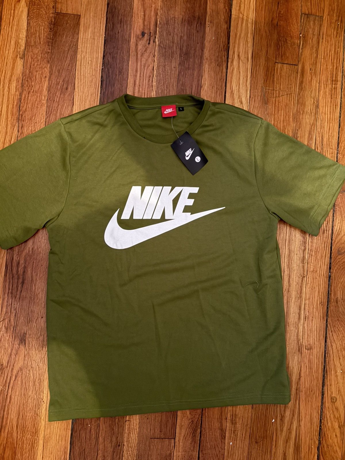 Nike Nike green Tee Size US L / EU 52-54 / 3 - 1 Thumbnail