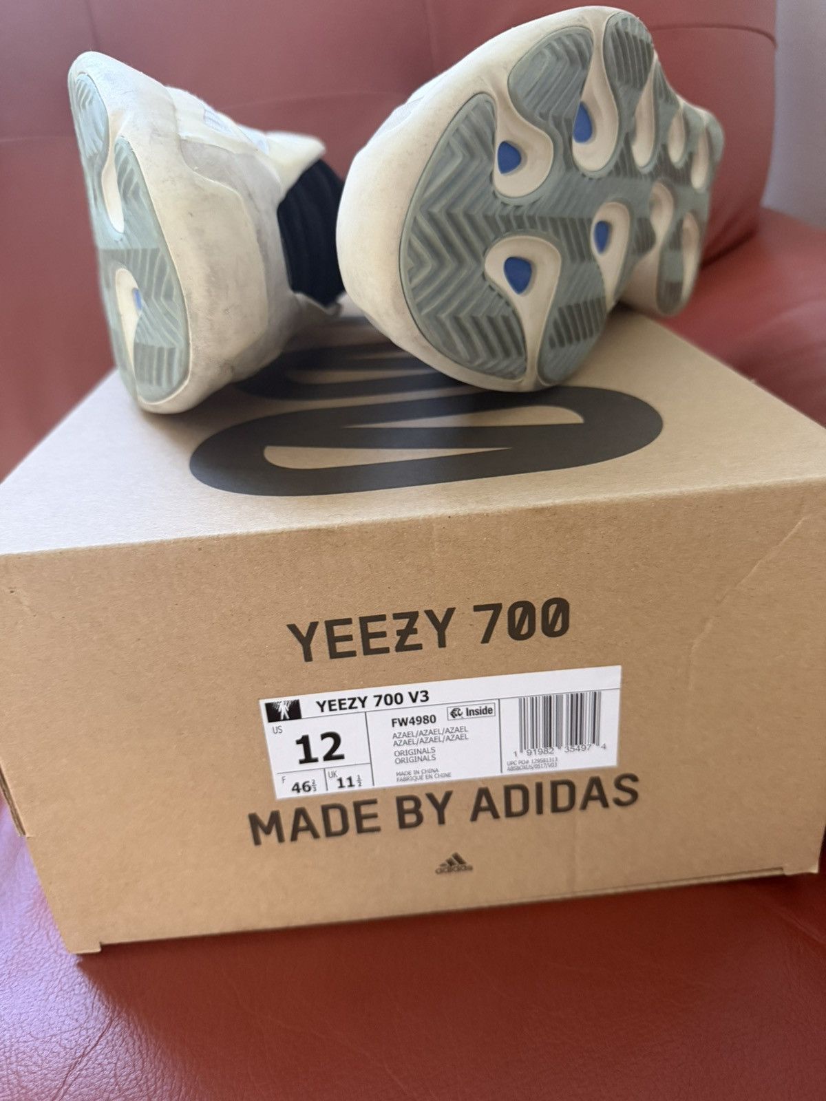 Yeezy Yeezy 700 V3 Azael Size US 12 / EU 45 - 7 Thumbnail