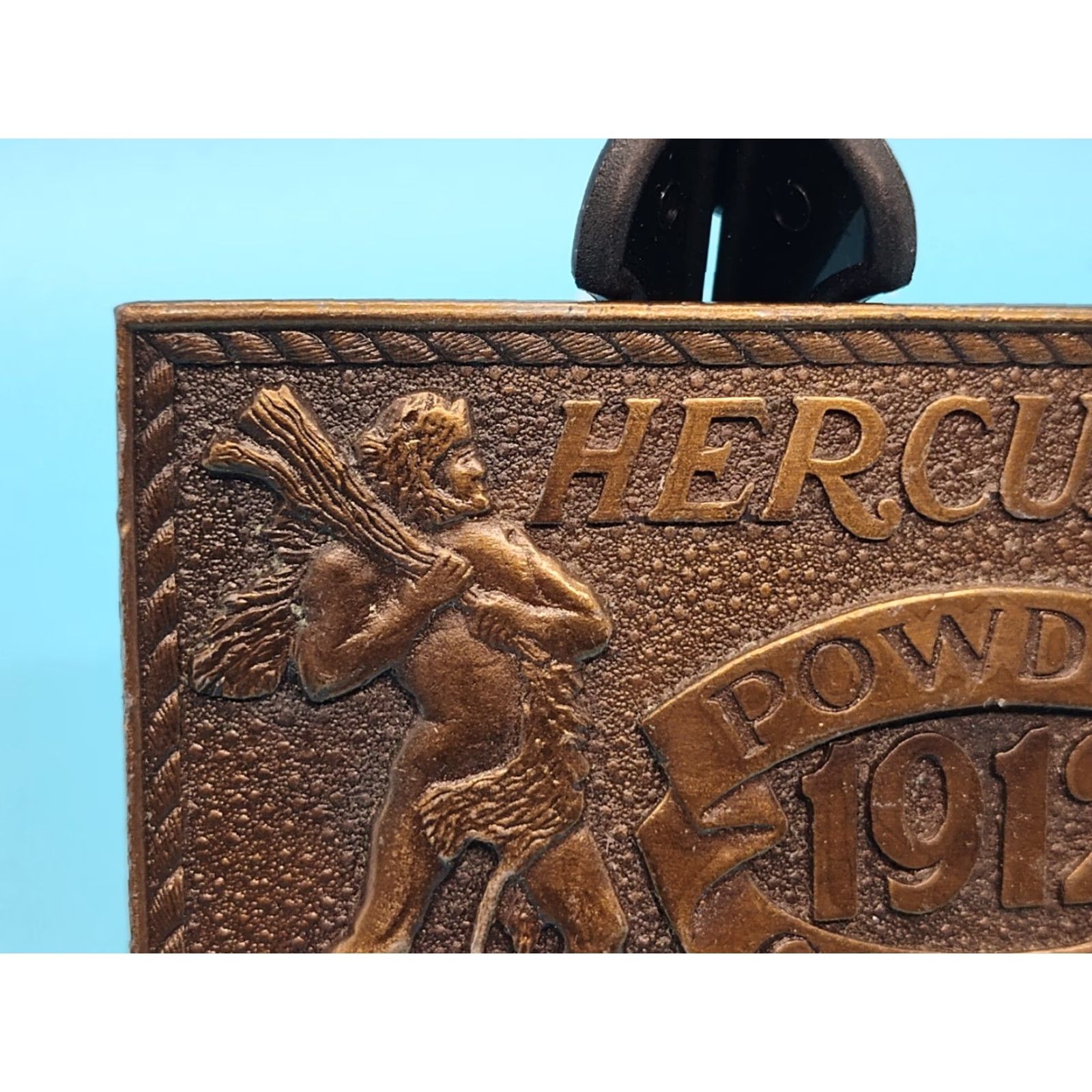 Vintage VINTAGE Hercules Powder Company 1912 Men's Belt Buckle Bronze 1980s USA Made Men Size ONE SIZE - 2 Thumbnail