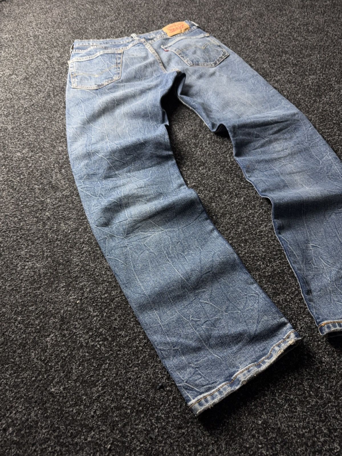 Levi's Retro Levi’s 501 Original Fit Distressed Light Wash Jeans Size US 31 - 10 Thumbnail