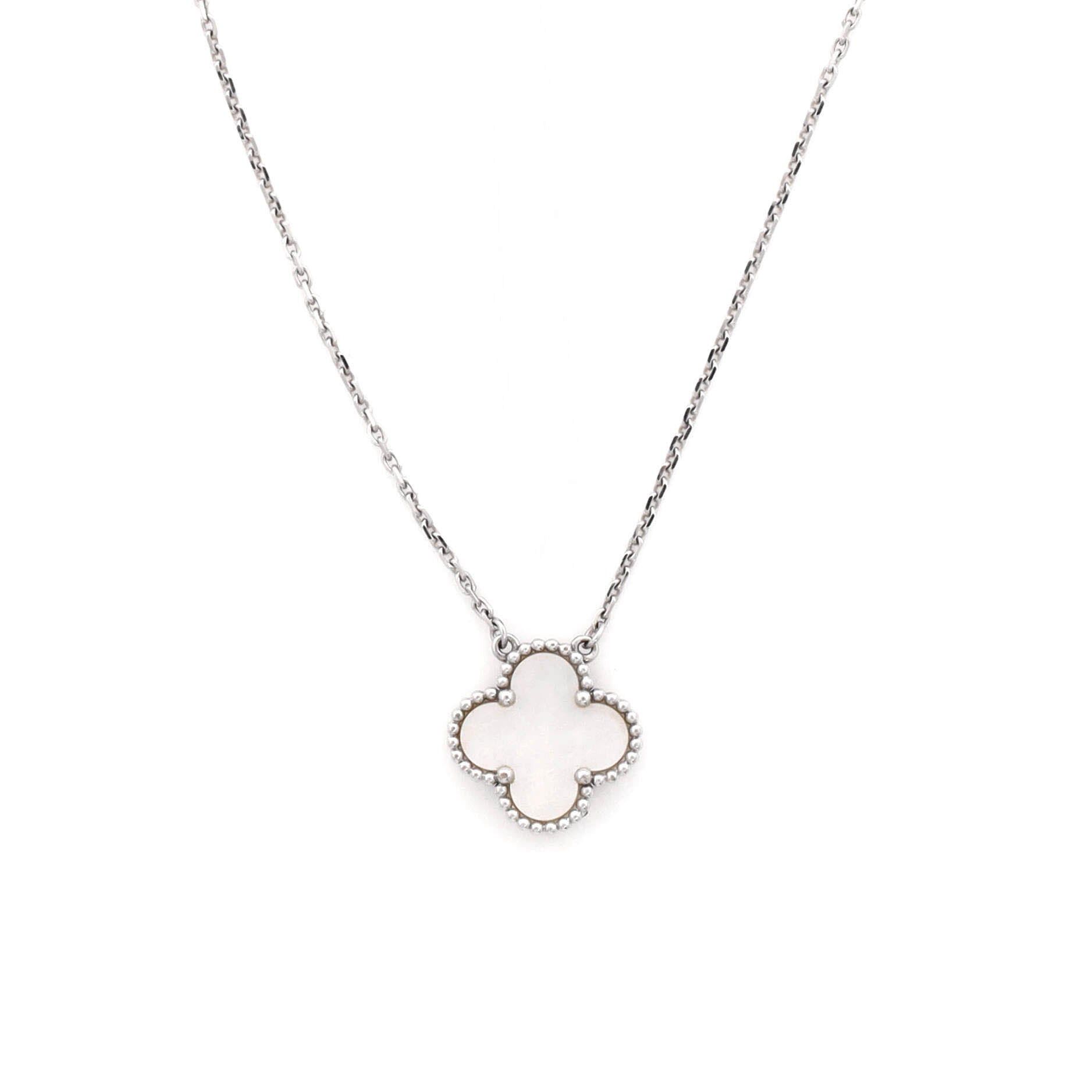 Van Cleef & Arpels Vintage Alhambra Pendant Necklace Size ONE SIZE - 1 Thumbnail