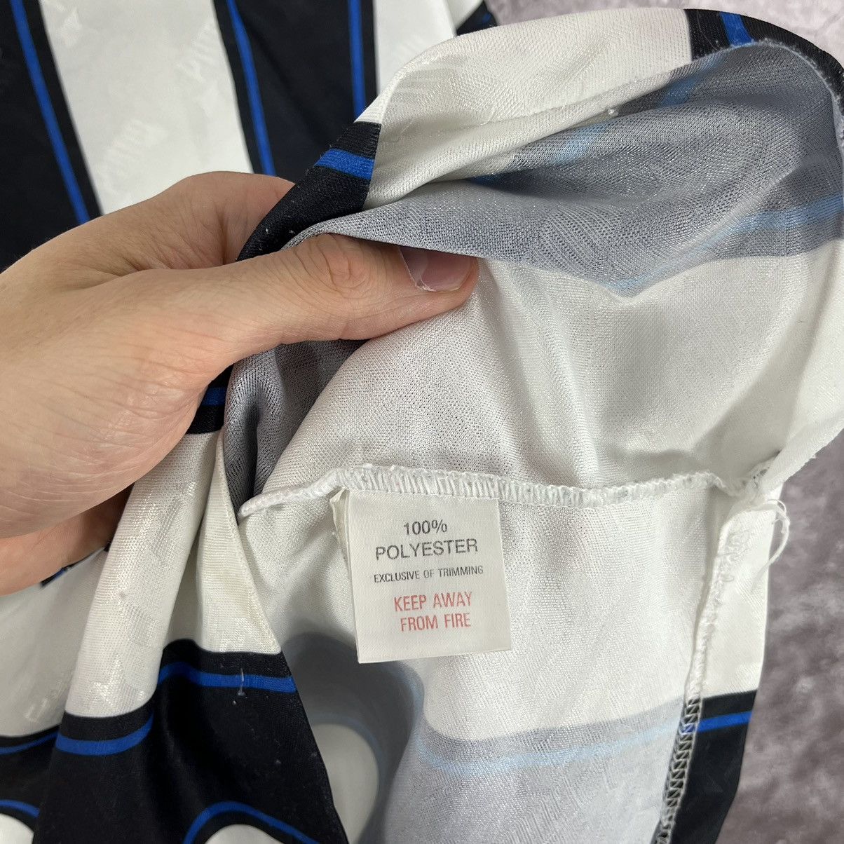 Puma Puma Vintage Soccer Street Jersey Centre Logo Size Small S Size US S / EU 44-46 / 1 - 13 Thumbnail