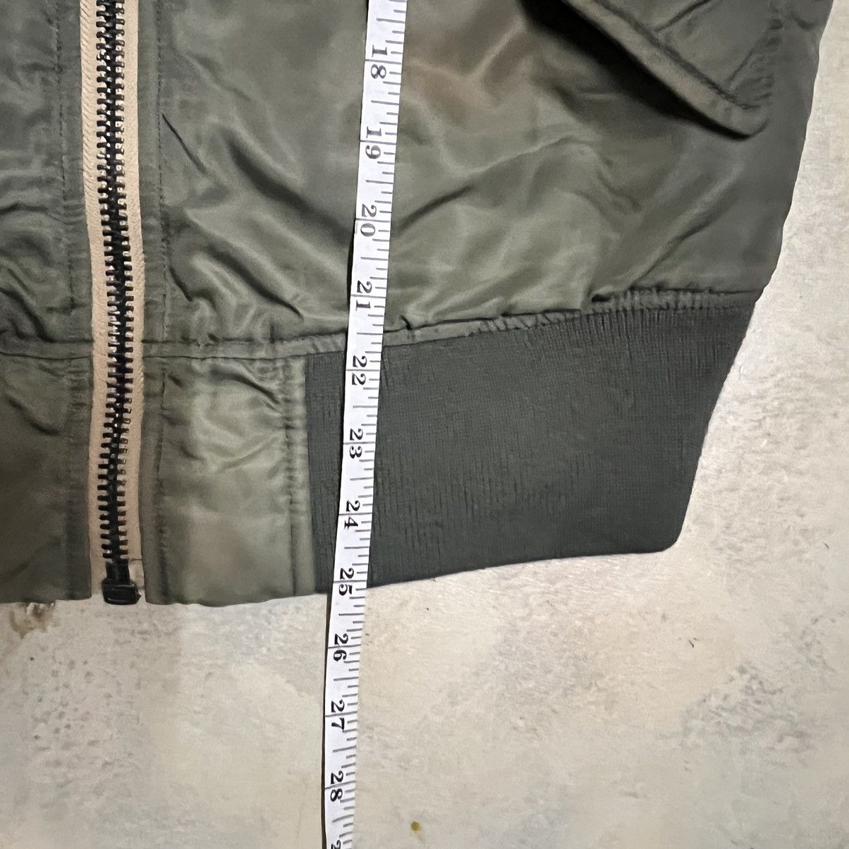 Avirex Avirex Bomber Jacket Full Patches Distressed Style Size US S / EU 44-46 / 1 - 15 Thumbnail