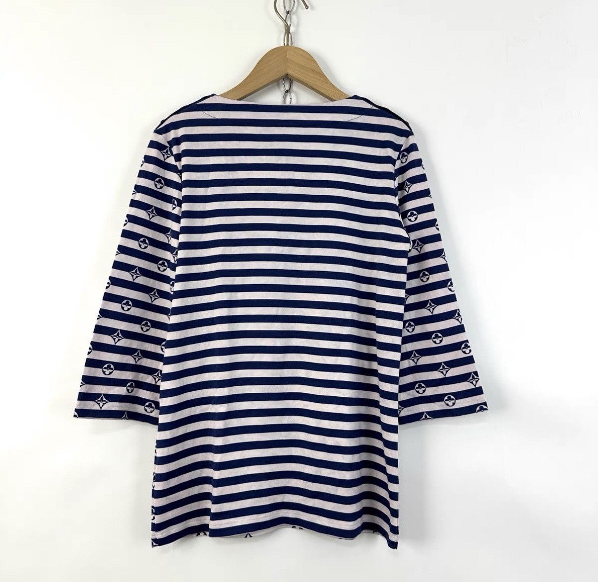Louis Vuitton Louis Vuitton Monogram Print Three-Quarter Sleeve K12 Size S / US 4 / IT 40 - 2 Thumbnail