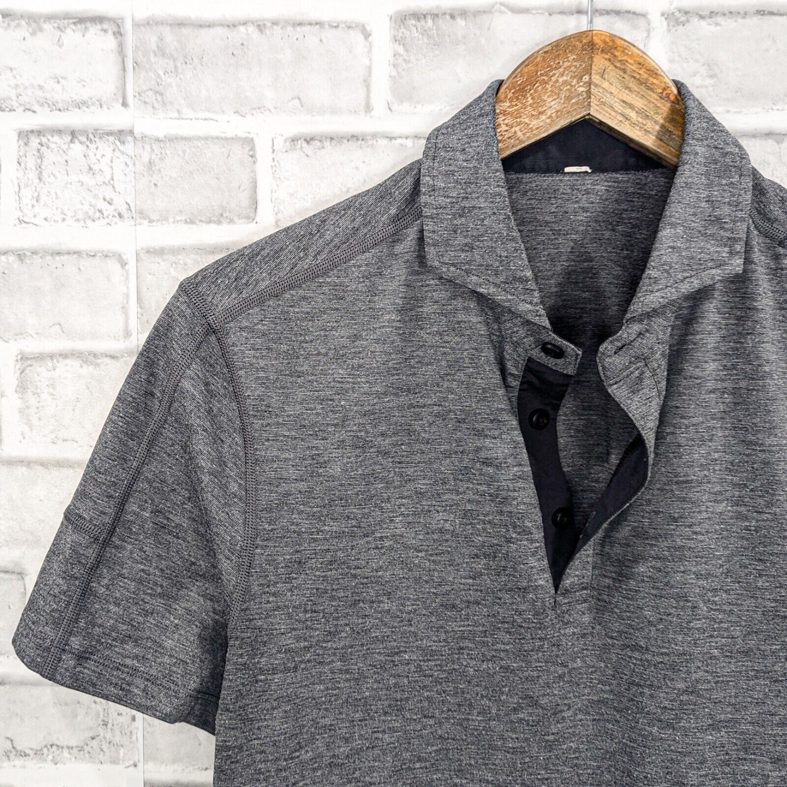Lululemon Lululemon Men's Metal tech Polo Shirt Heather Gray Small Size US S / EU 44-46 / 1 - 6 Thumbnail