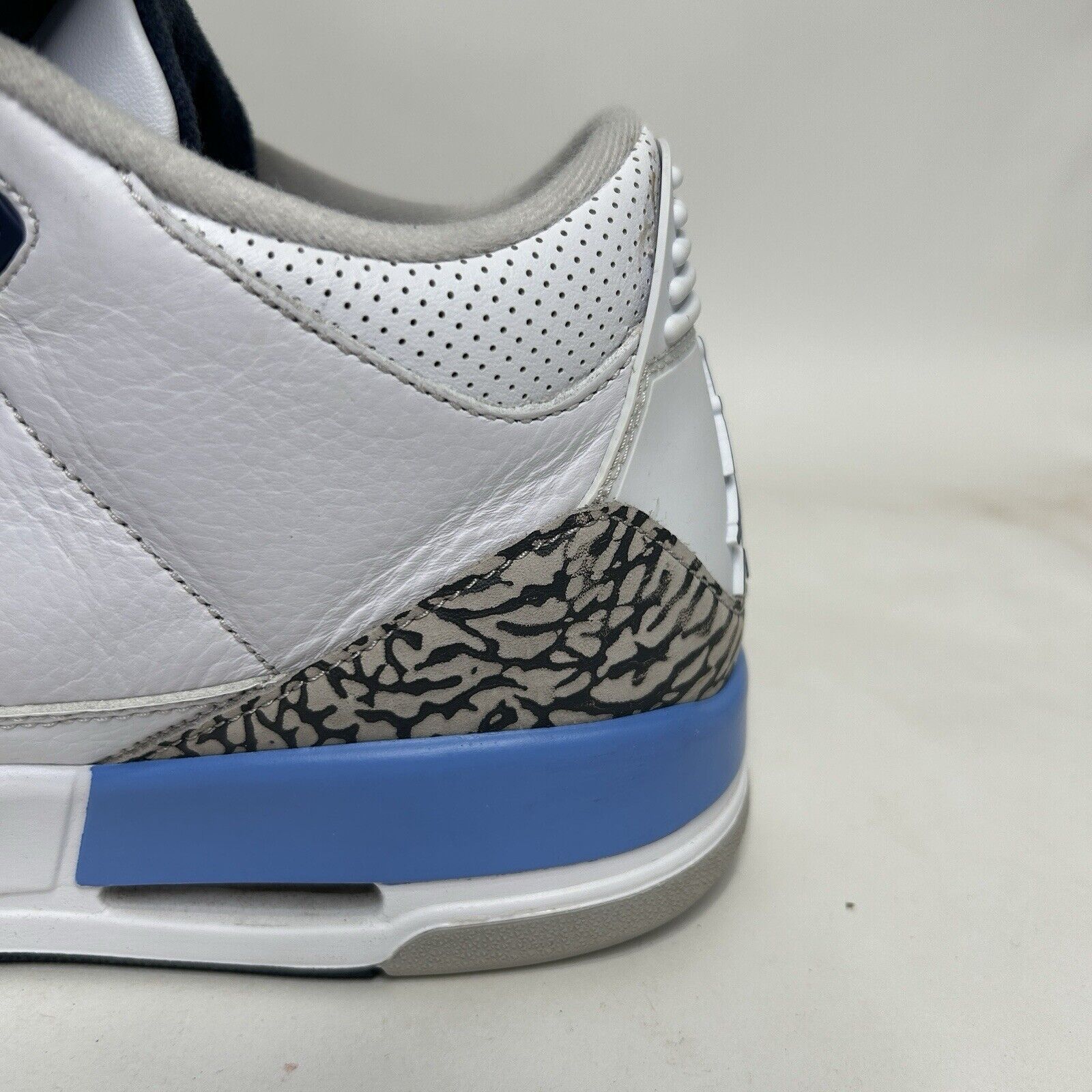 Jordan Brand Nike Air Jordan 3 Retro “UNC” 2024 Size US 11 / EU 44 - 8 Thumbnail