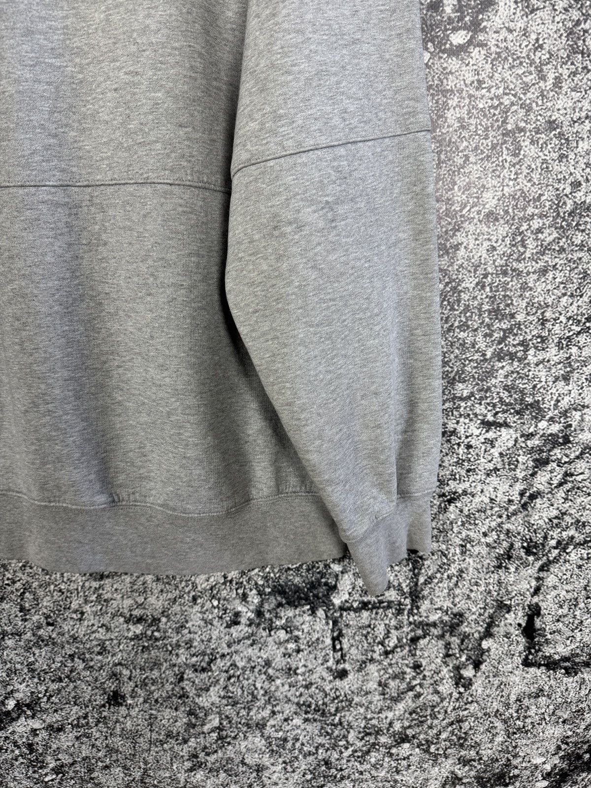 Nike Vintage Nike Air Embroidered Logo Sweatshirt Retro Size M Size US M / EU 48-50 / 2 - 17 Thumbnail