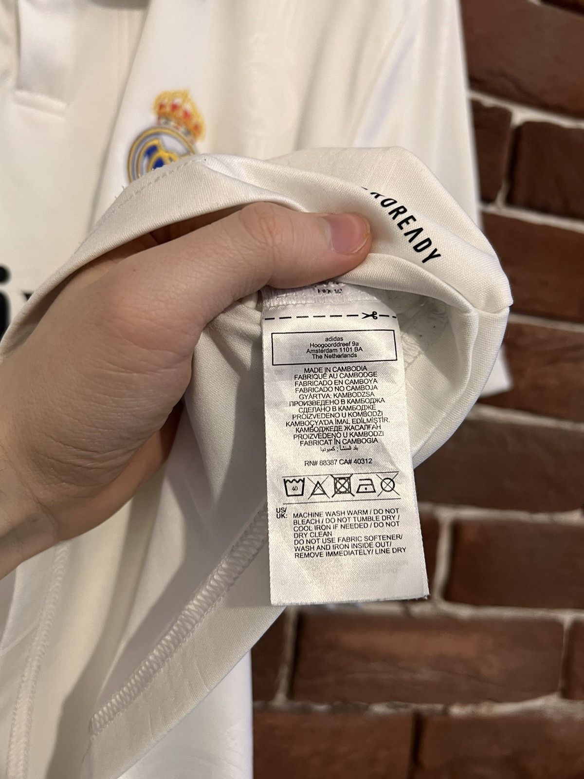 Other Adidas Real Madrid Rudiger Football Jersey XL Hype Soccer Size US XL / EU 56 / 4 - 6 Thumbnail