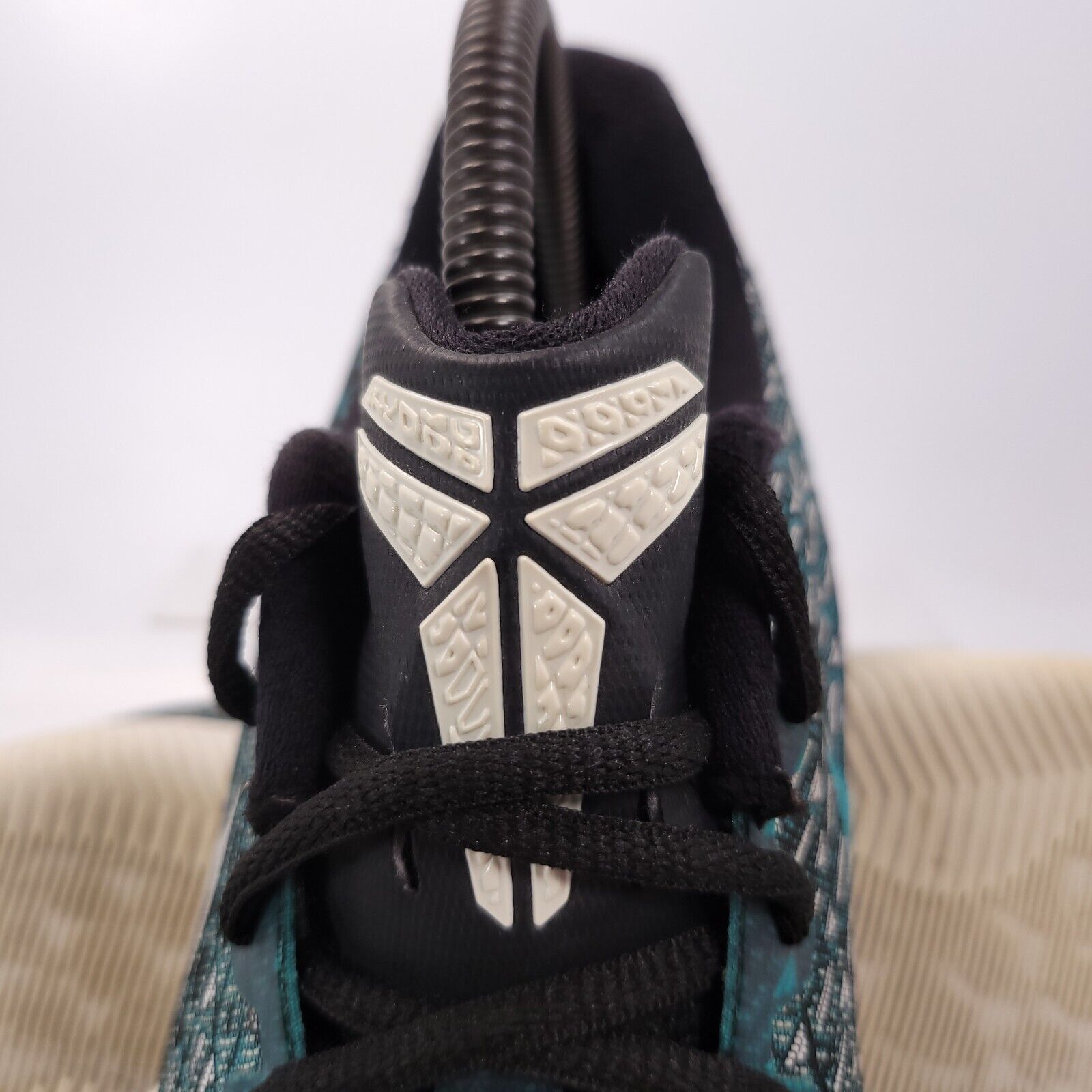 Nike Nike Kobe Mamba Instinct Shoe Mens Size 7.5 852473-300 Green Size US 7.5 / EU 40-41 - 8 Thumbnail