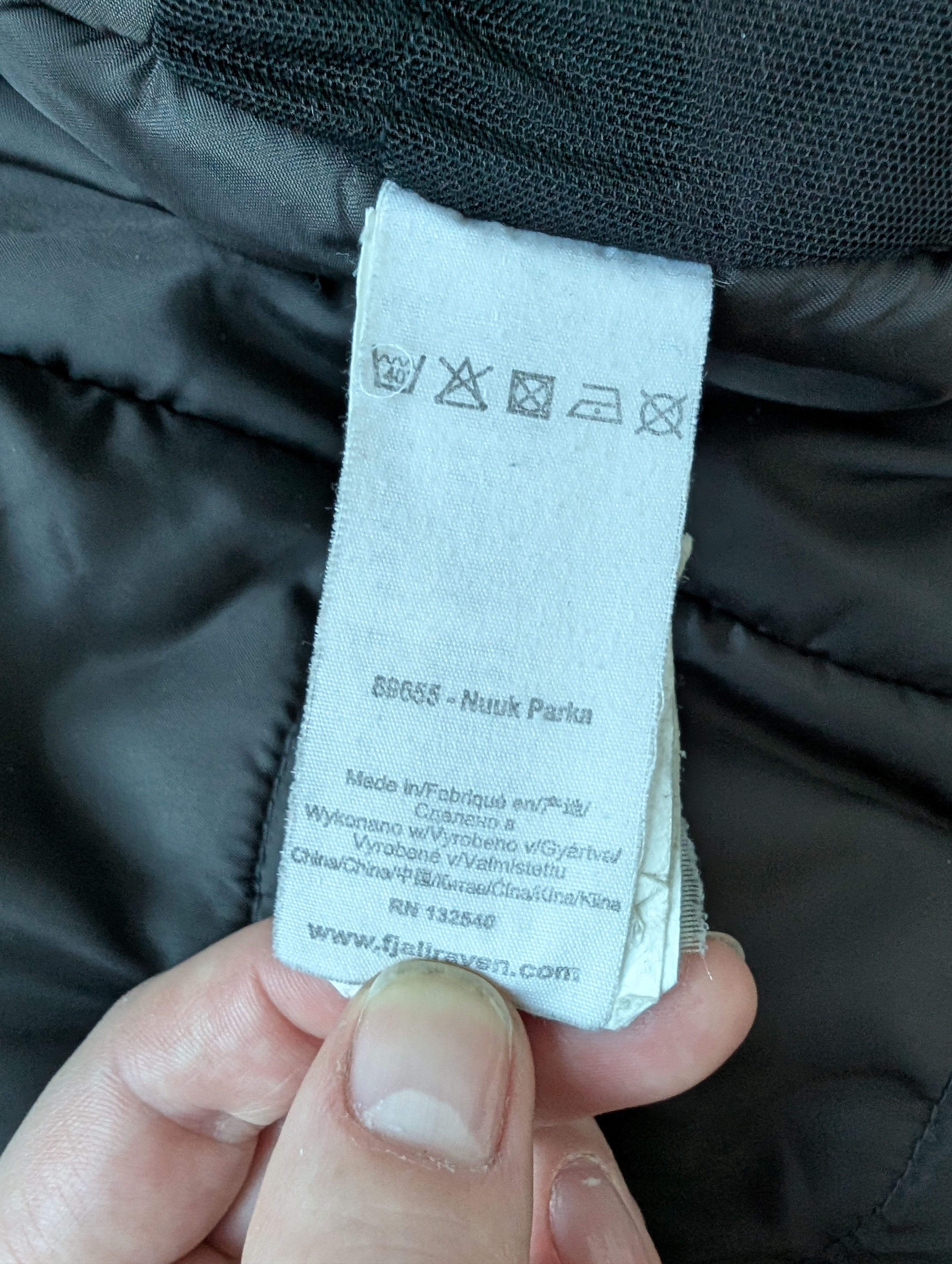 Fjallraven Fjallraven Nuuk Parka Hydratic Womens Waterproof Windproof Size XS / US 0-2 / IT 36-38 - 10 Thumbnail
