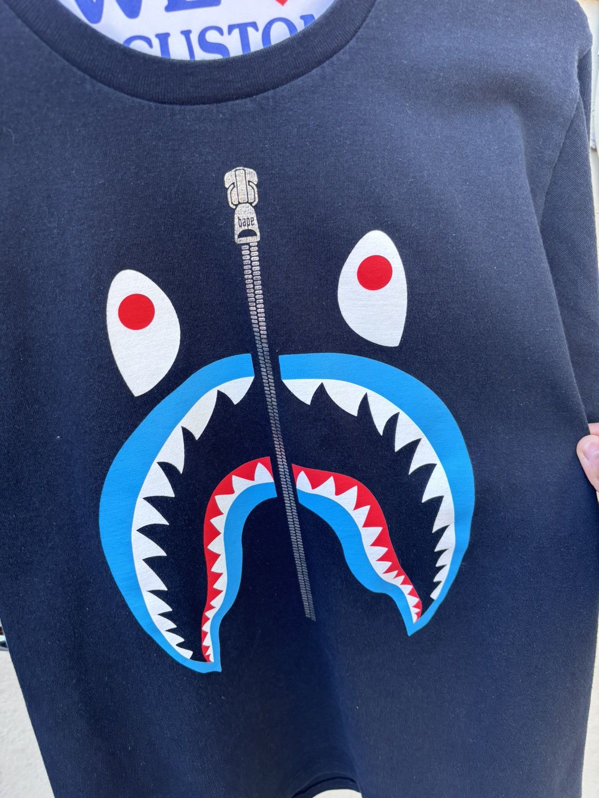 Bape Bape shark mouth long sleeve Size US M / EU 48-50 / 2 - 2 Thumbnail