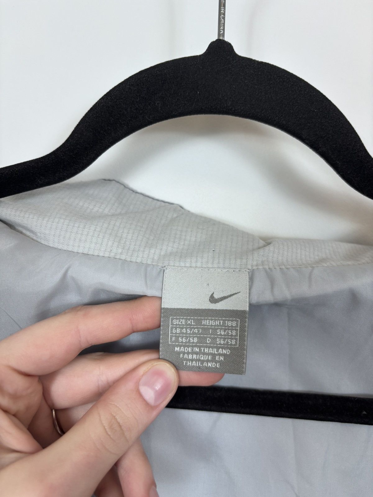 Nike Vintage Nike Y2K Swoosh Reflective Nylon Track Top Jacket Size US XL / EU 56 / 4 - 18 Thumbnail