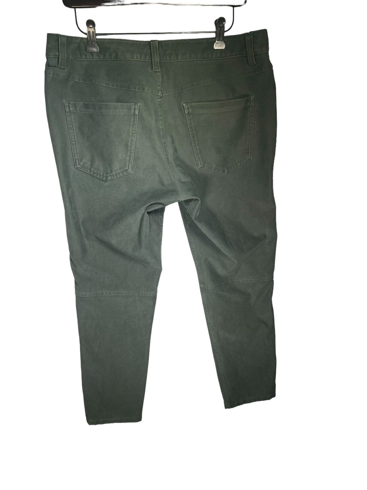 Lululemon Lululemon ABC utilitech pants slim* Size US 32 / EU 48 - 4 Thumbnail
