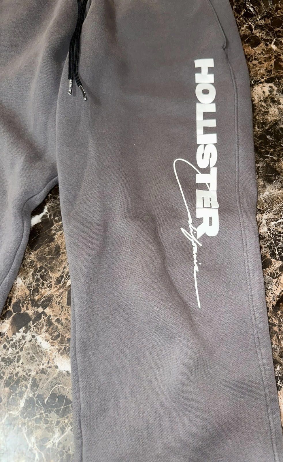 Hollister Hollister Jogger Sweatpants Gray Size S Casual Fit Size 28" / US 6 / IT 42 - 2 Thumbnail