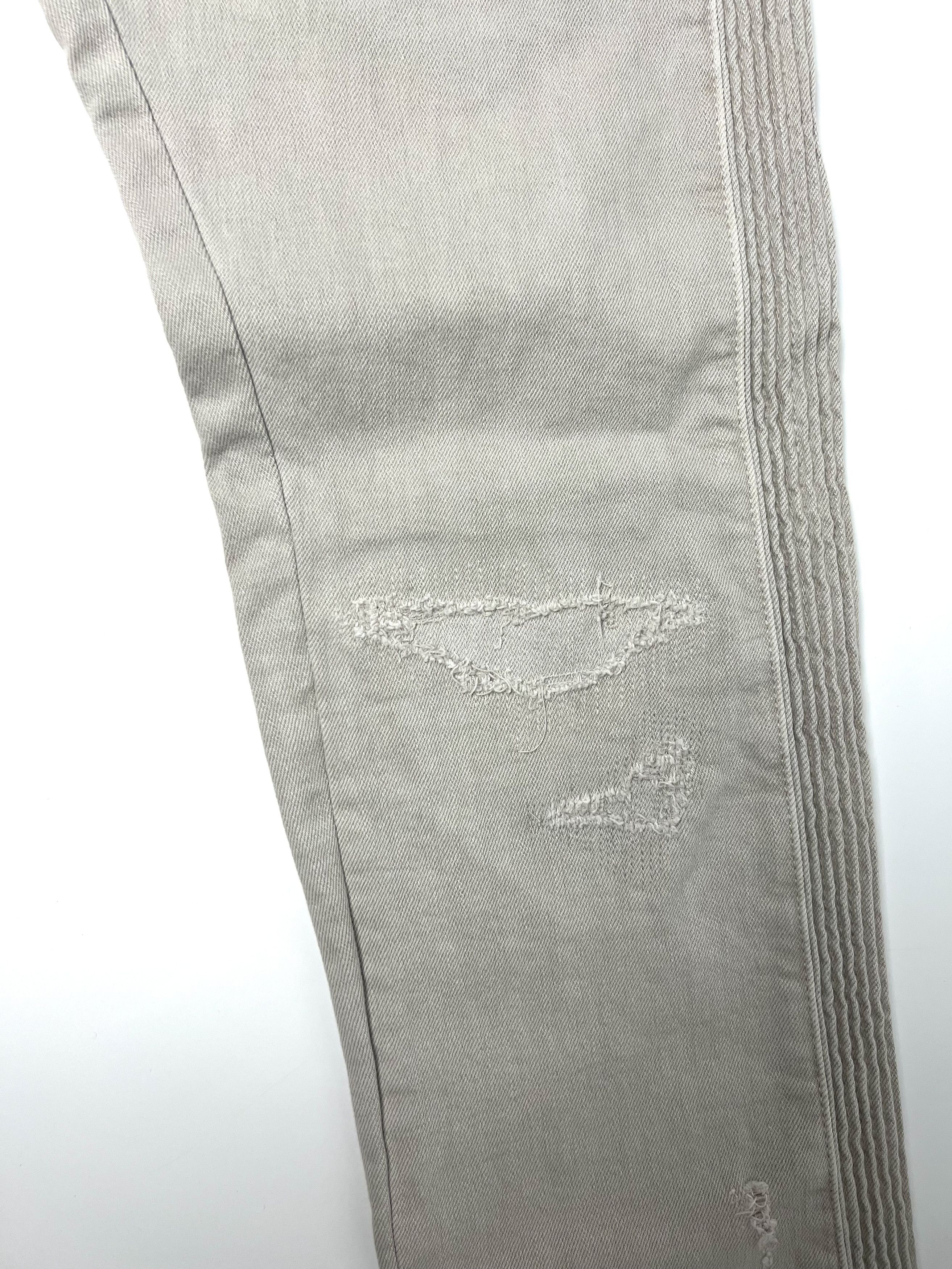 Balmain 1625$ NWT, BALMAIN LIGHT GREY DISTRESSED RIBBED DENIM JEANS Size US 34 / EU 50 - 19 Thumbnail