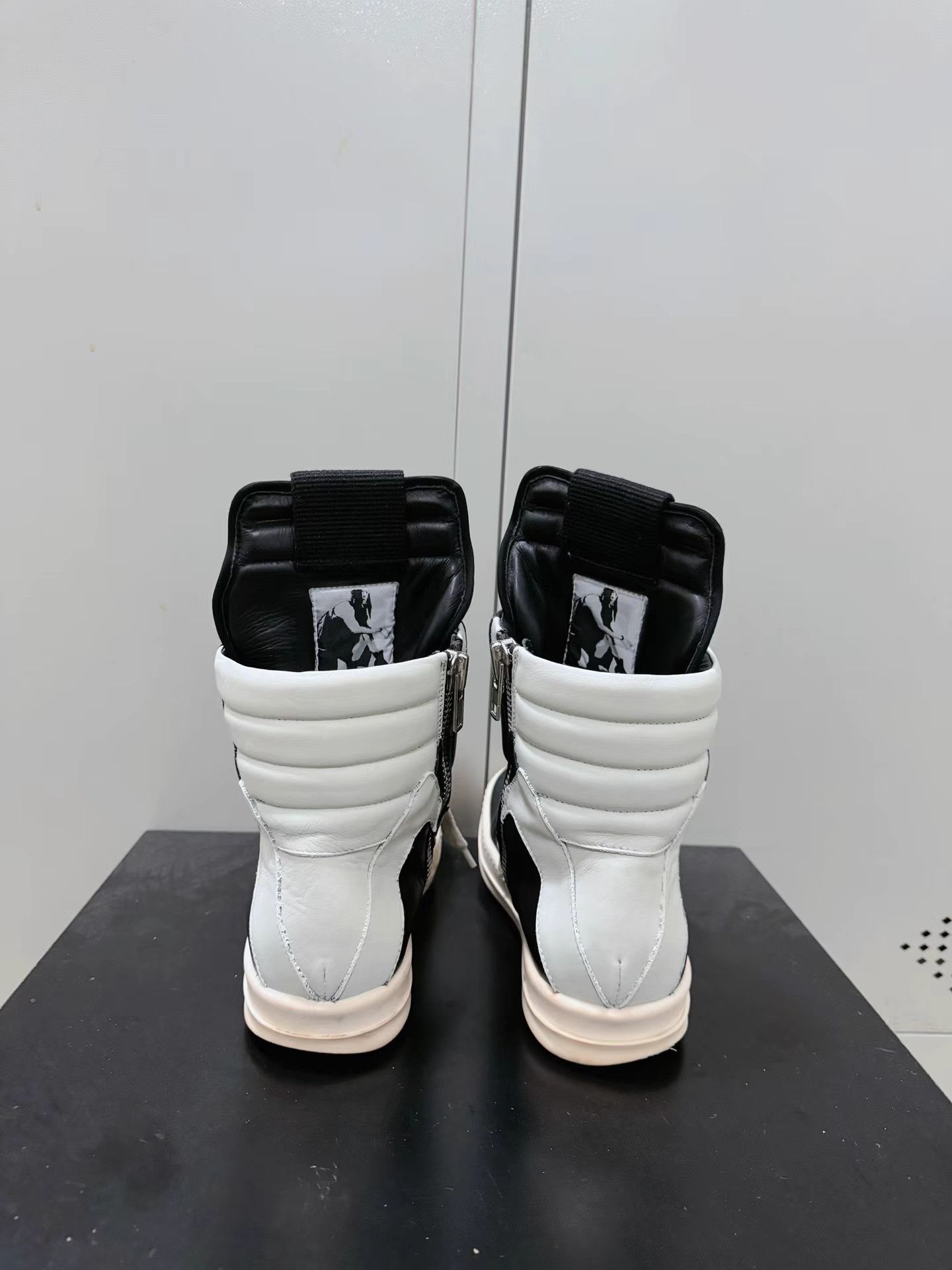 Rick Owens Rick Owens black and white leather casual shoes Size US 7 / IT 37 - 4 Thumbnail