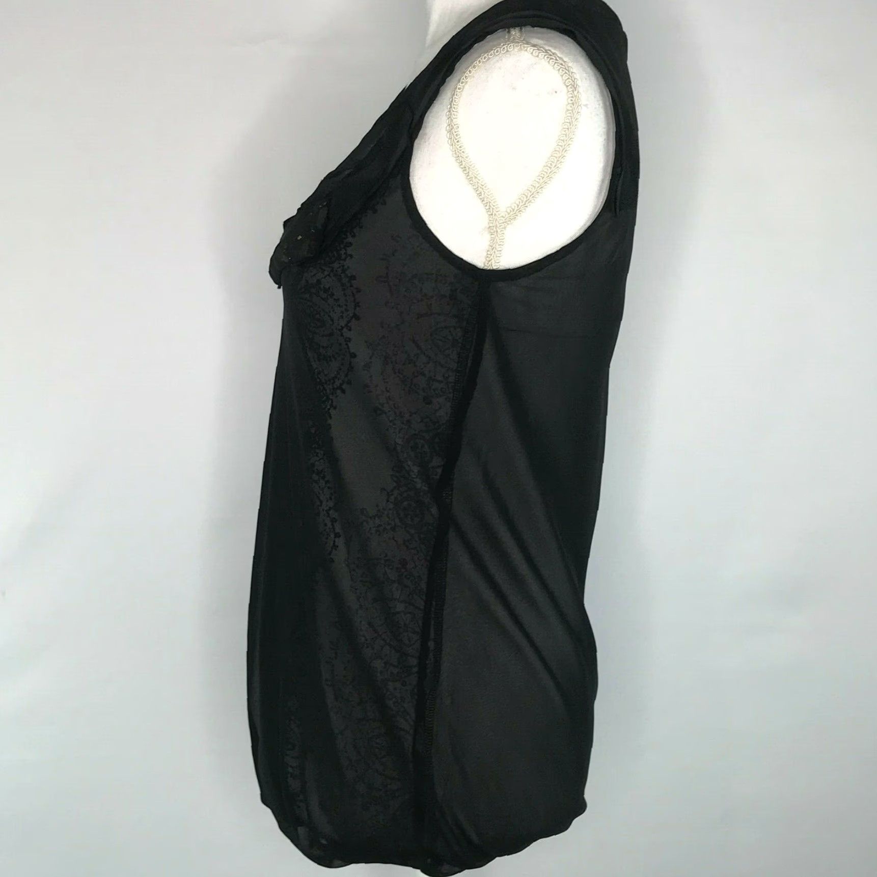 Vintage Cabi Womens XS Top Shirt Sleeveless Blouse Tank Party Holiday Black Gray Lining, Casual, Polyester,2008? Size XS / US 0-2 / IT 36-38 - 6 Thumbnail