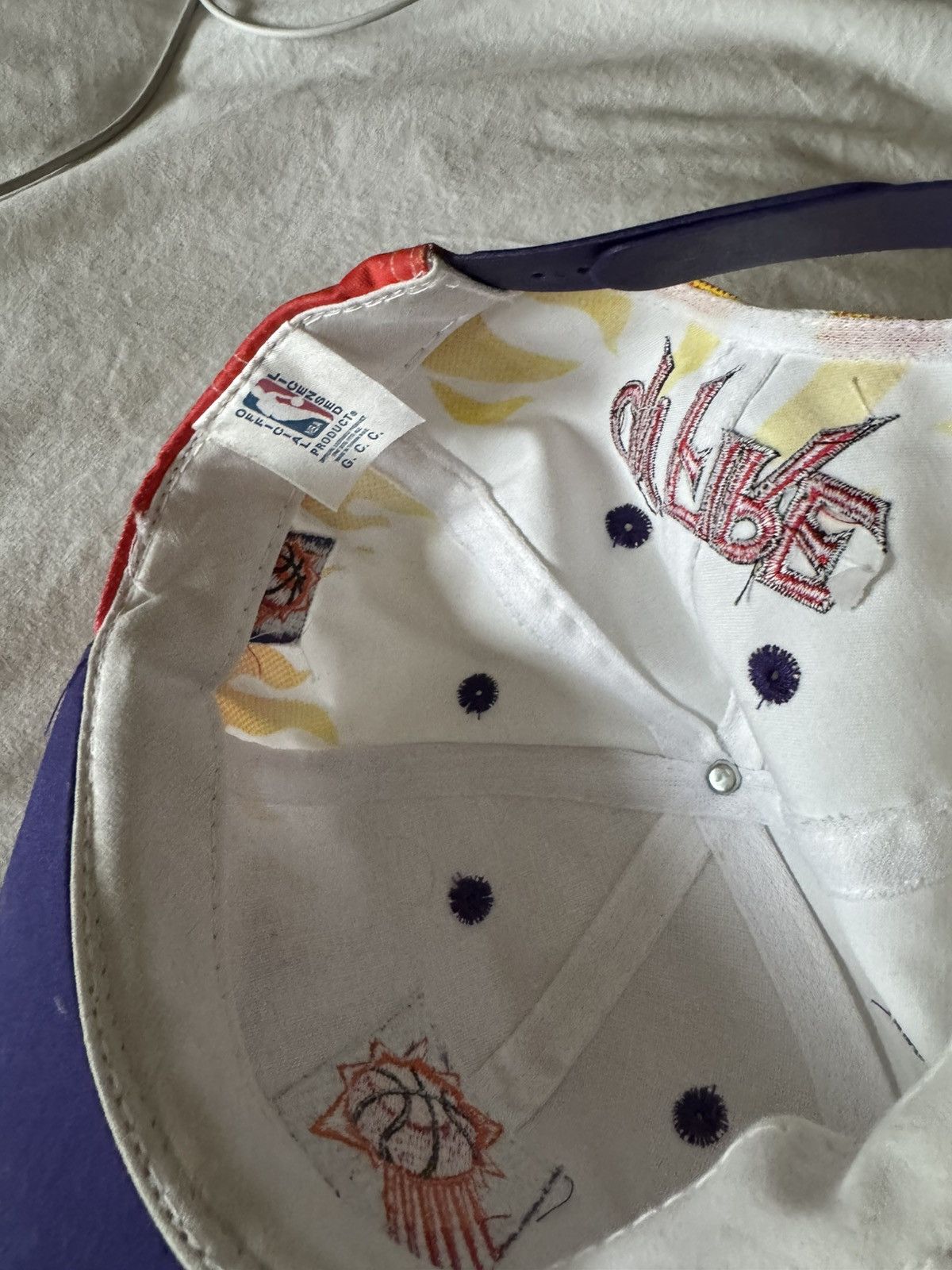 NBA × Vintage Phoenix Suns On Fire Hat Size ONE SIZE - 4 Thumbnail