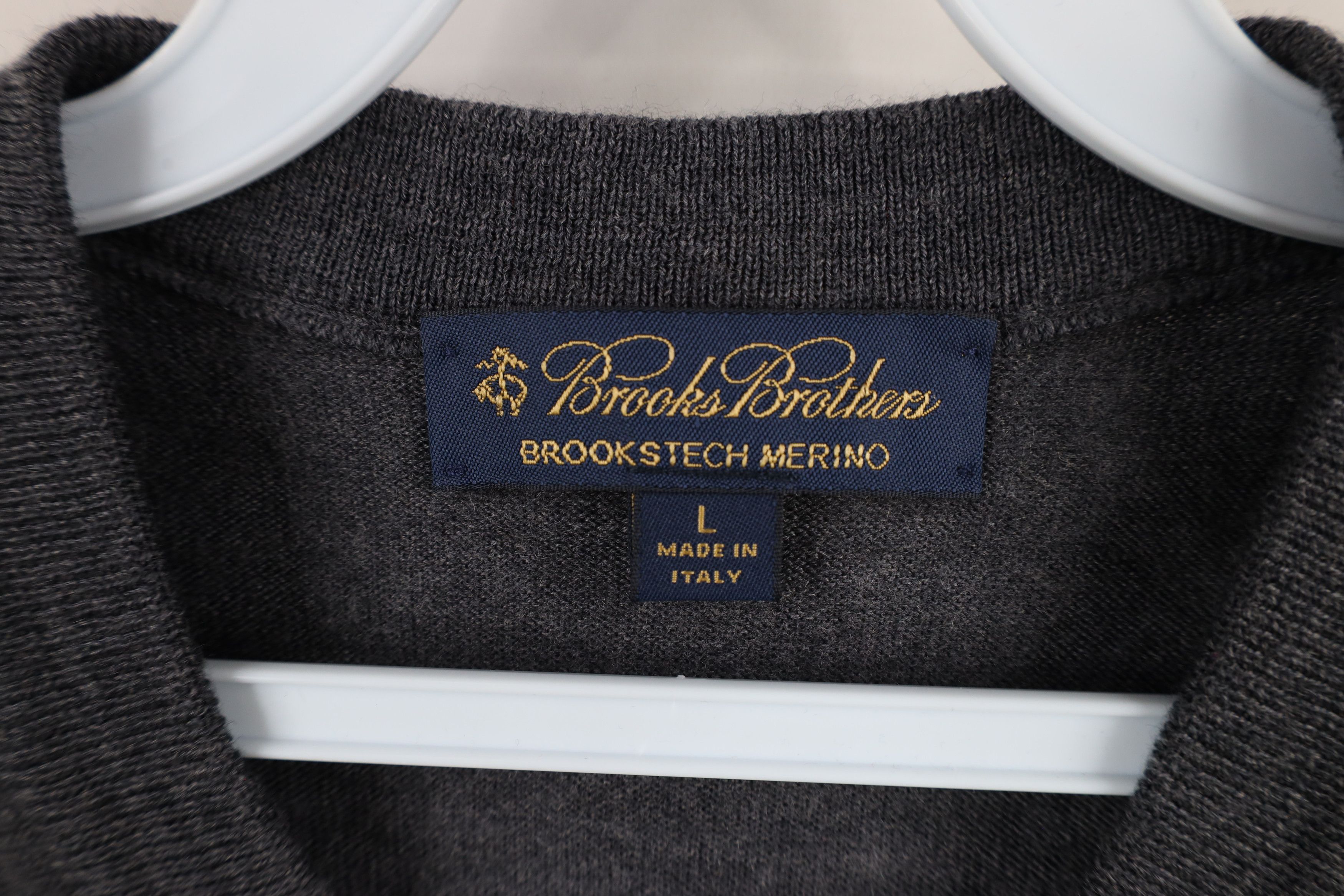 Brooks Brothers × Vintage Vintage Brooks Brothers Merino Wool Knit Sweater Vest Gray Size US L / EU 52-54 / 3 - 5 Thumbnail