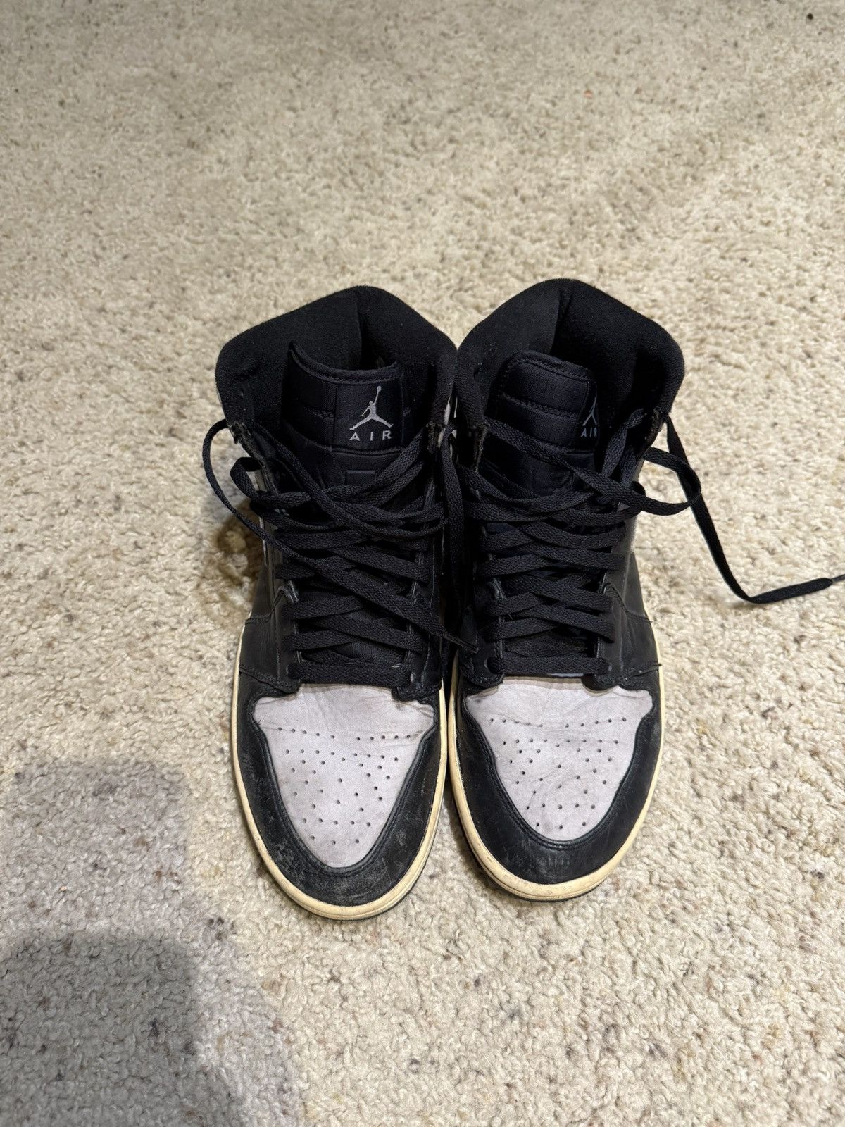 Jordan Brand 2009 Jordan 1 High Shadow Size 10.5 Retro Used Size US 10.5 / EU 43-44 - 8 Thumbnail